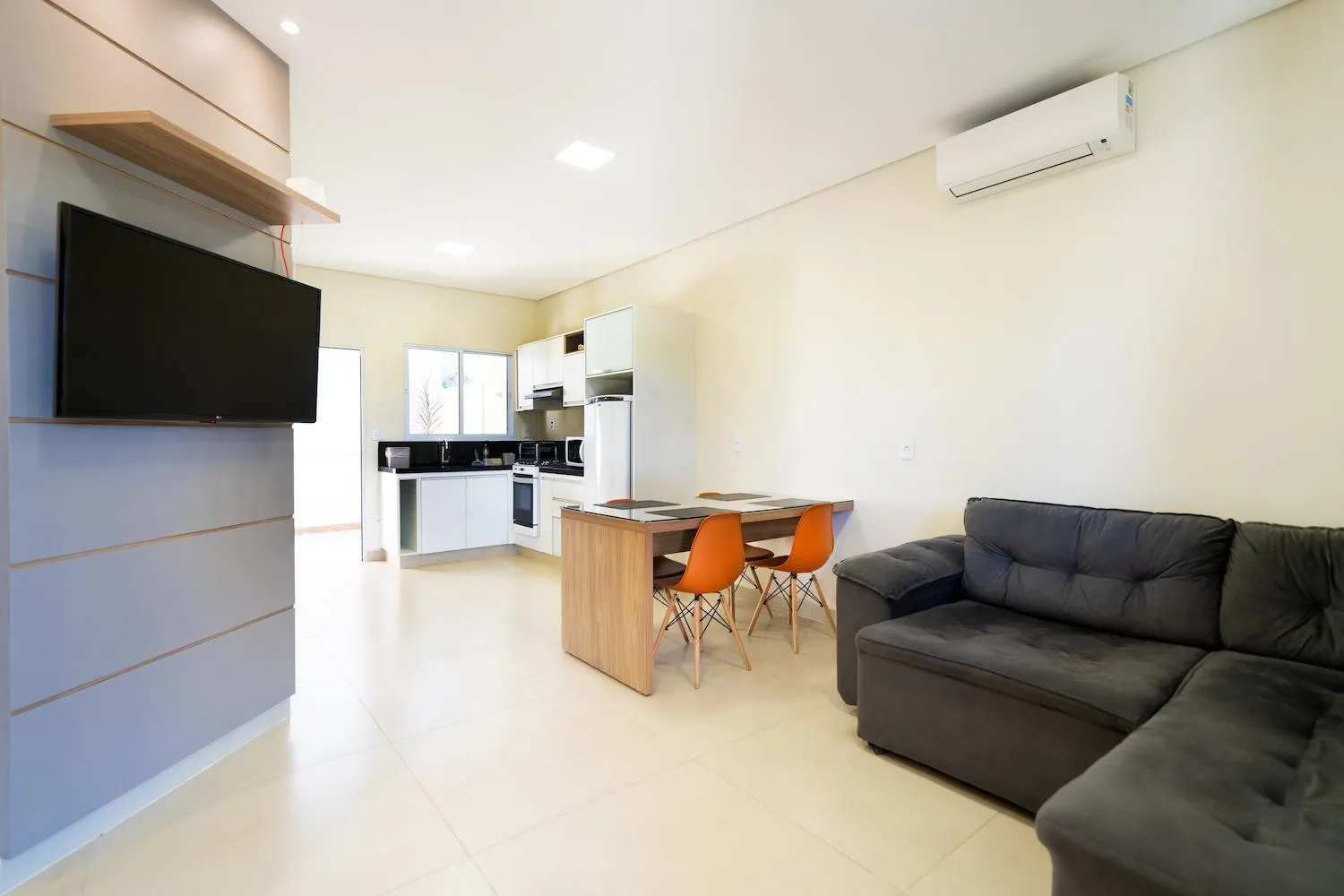 Kitchen or kitchenette in Vinhedo Plaza Hotel