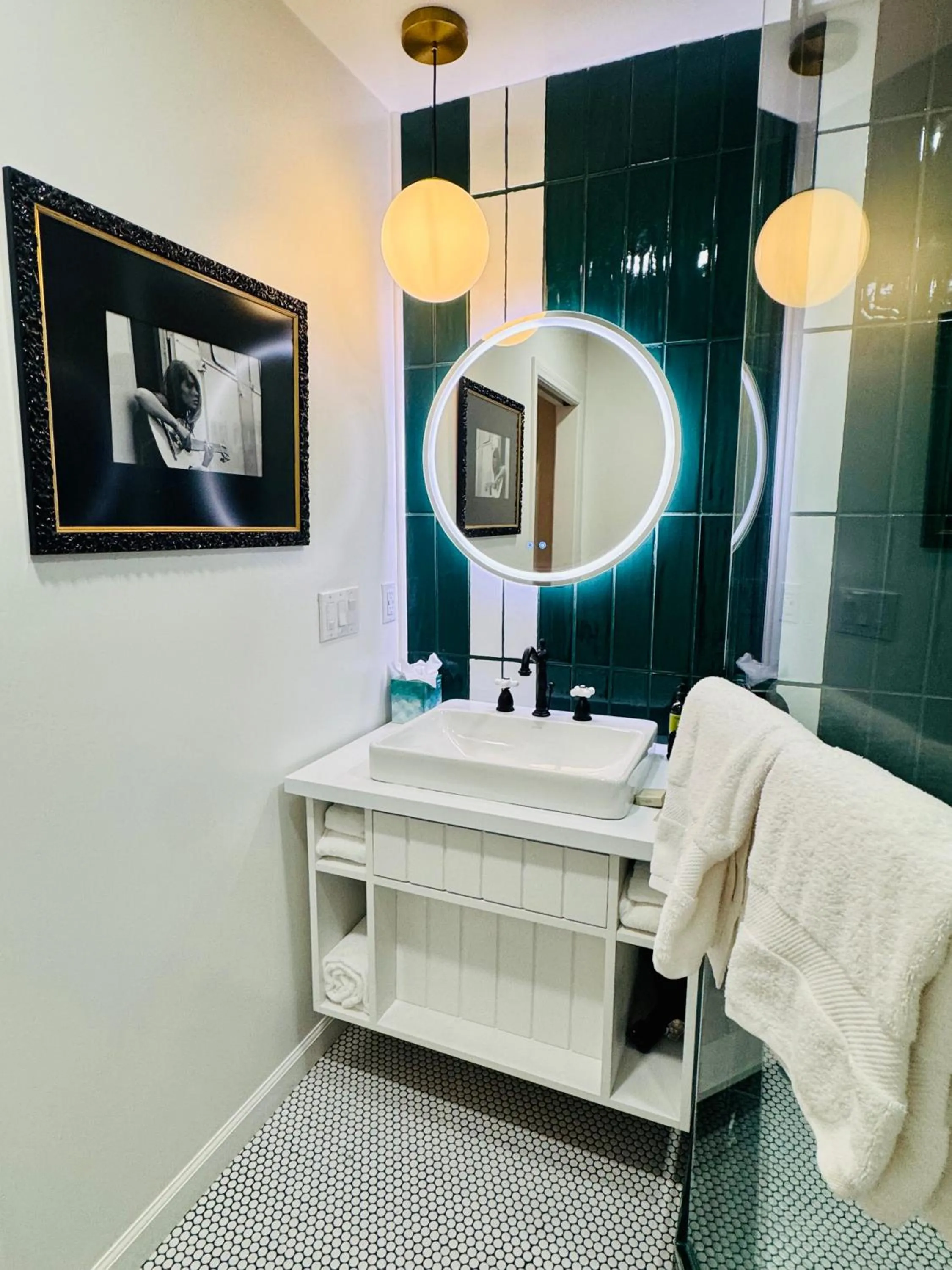 Bathroom in Dive Palm Springs