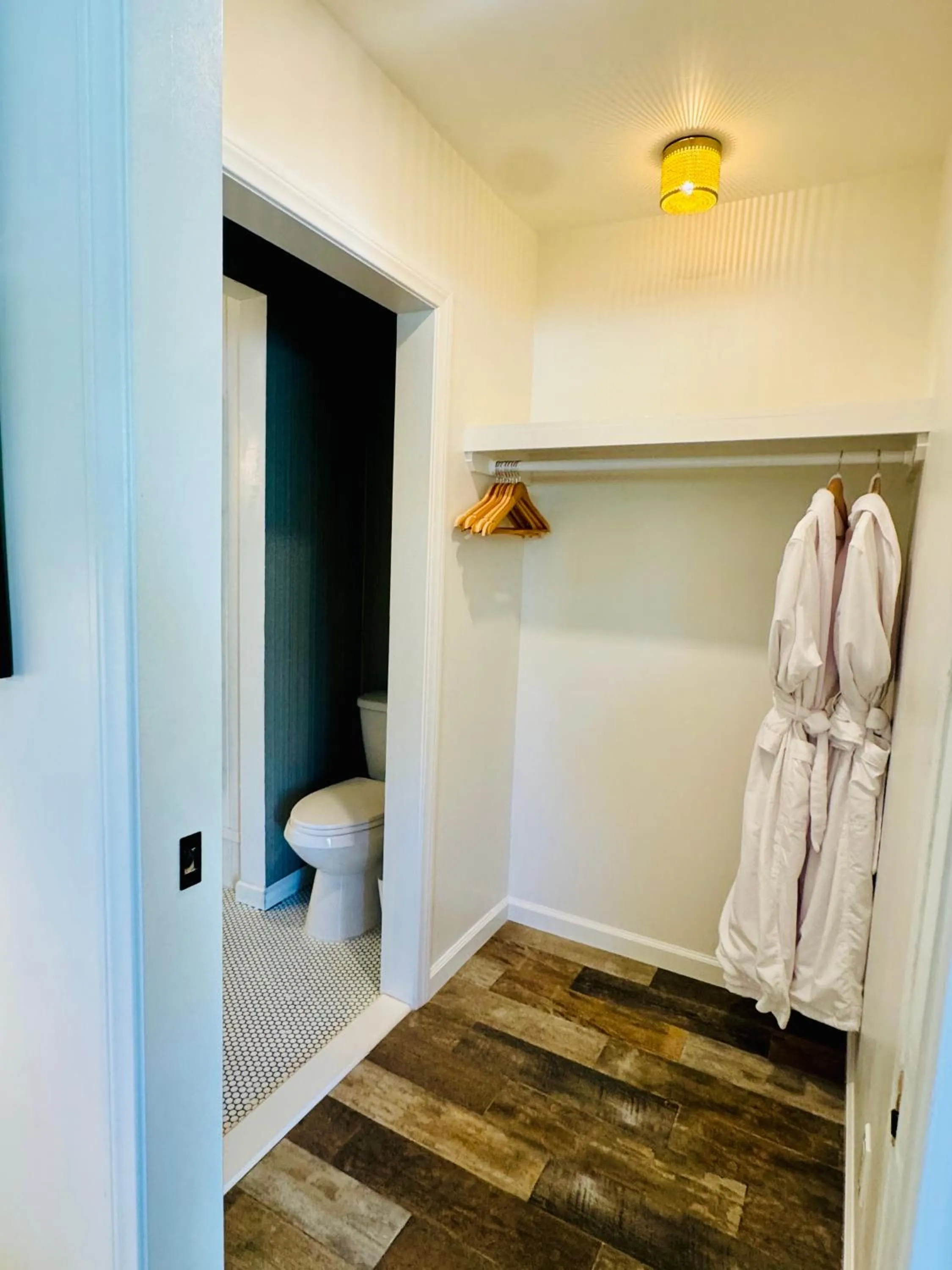 Bathroom in Dive Palm Springs