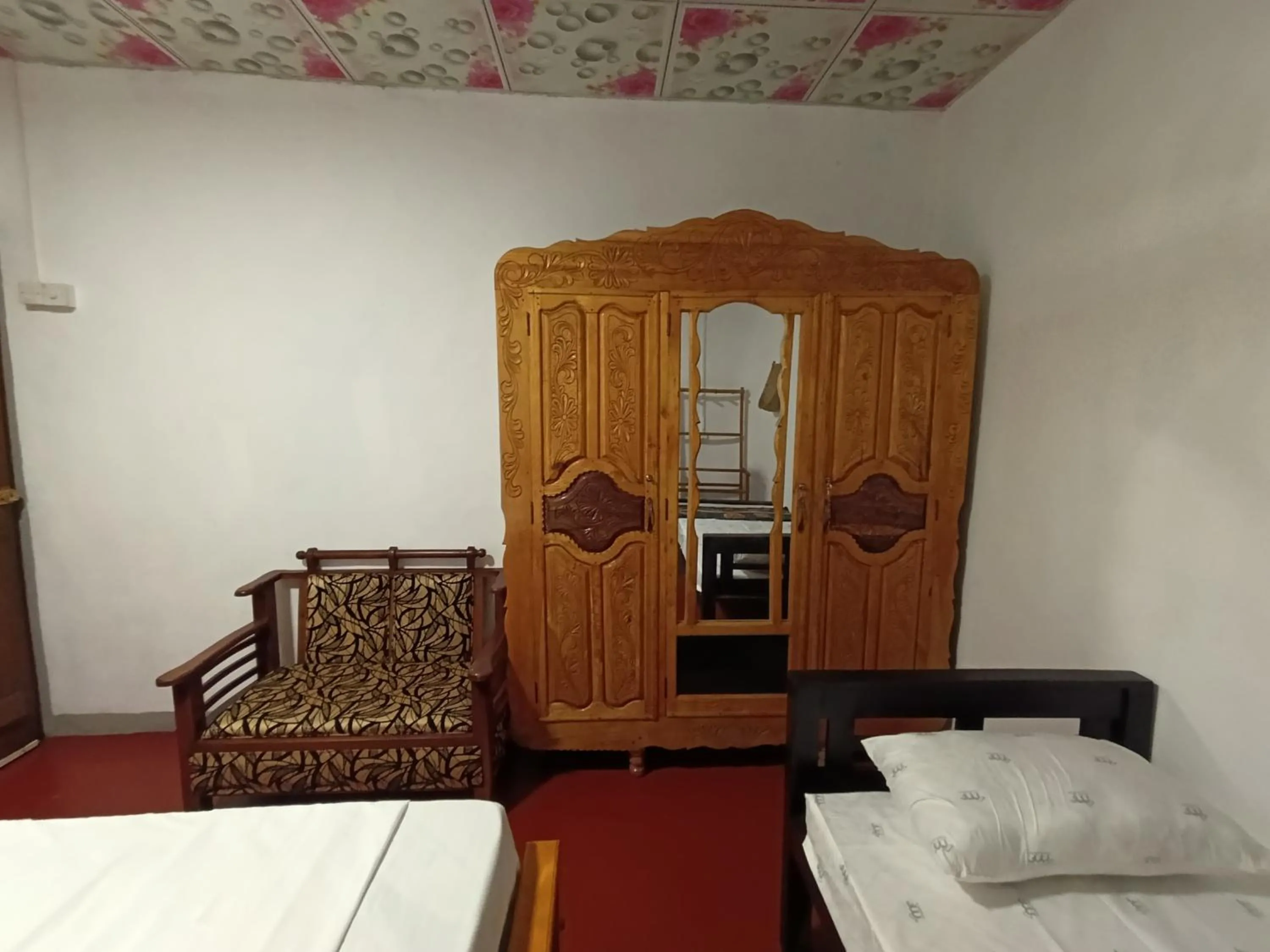 Triple Room in Surf Dream Villa Arugambay
