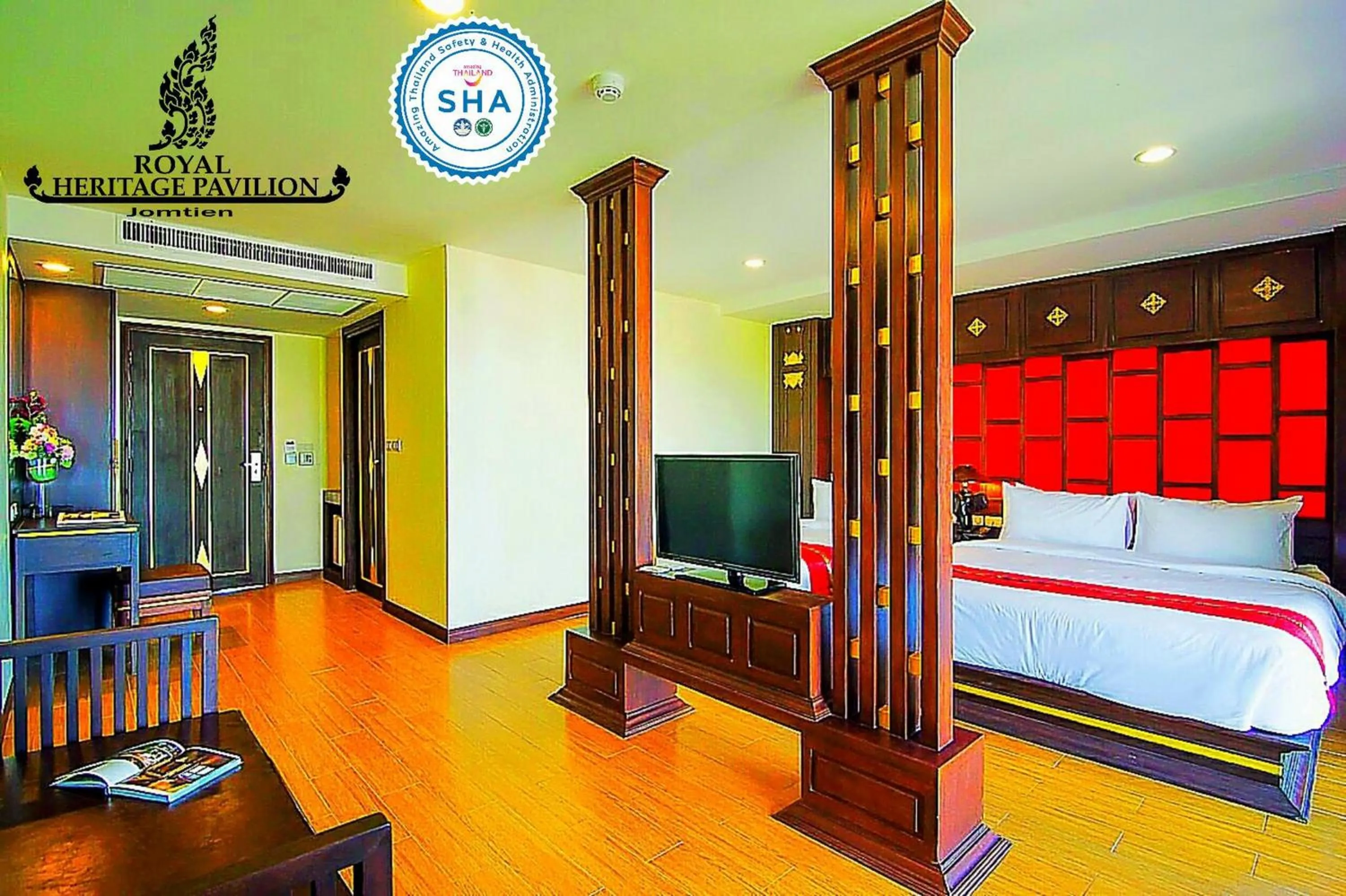 Seating area, Bed in Royal Heritage Pavilion, Jomtien