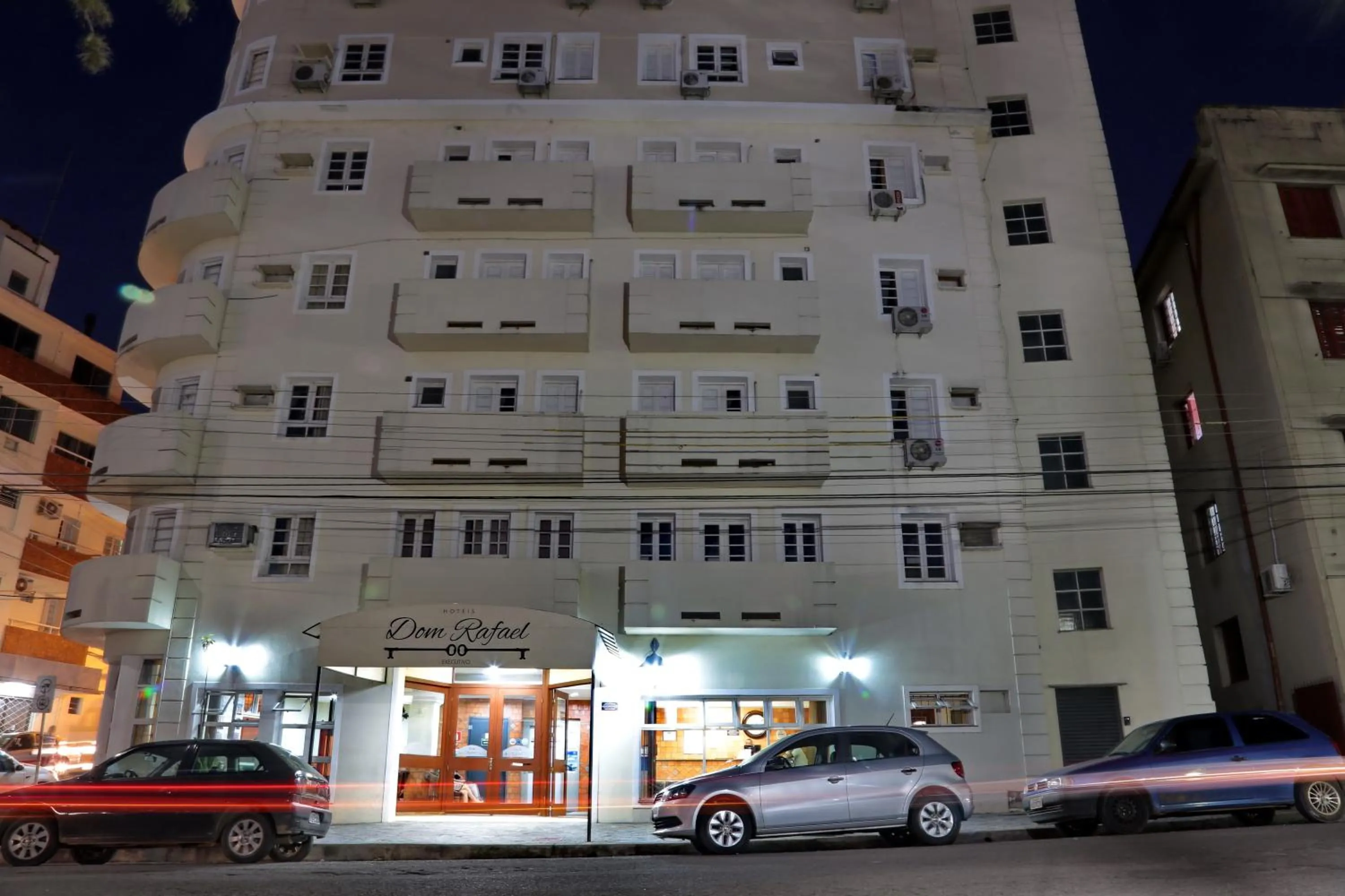 Facade/entrance in Hotel Dom Rafael Executivo