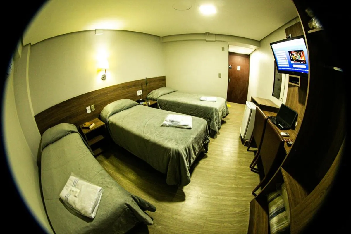 Bedroom, Bed in Hotel Dom Rafael Executivo