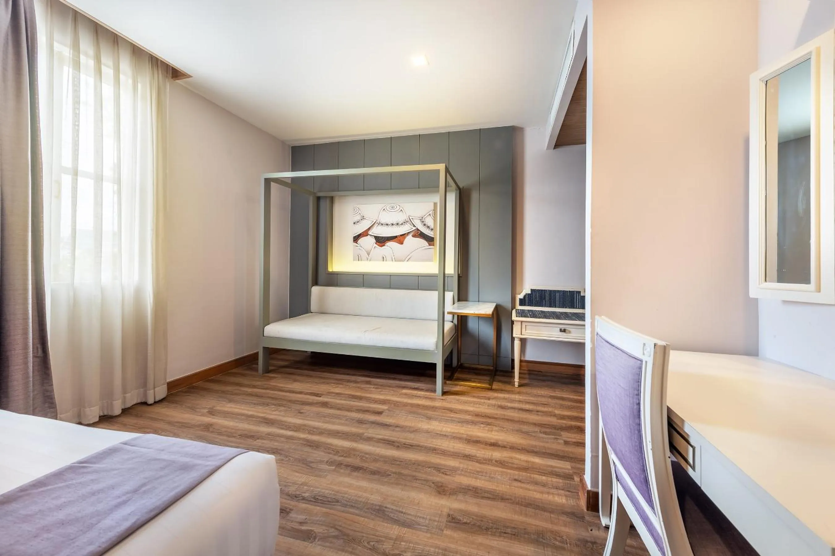 Seating area, Bed in Royal Rattanakosin Hotel - Near Grand Palace & Khaosan Road