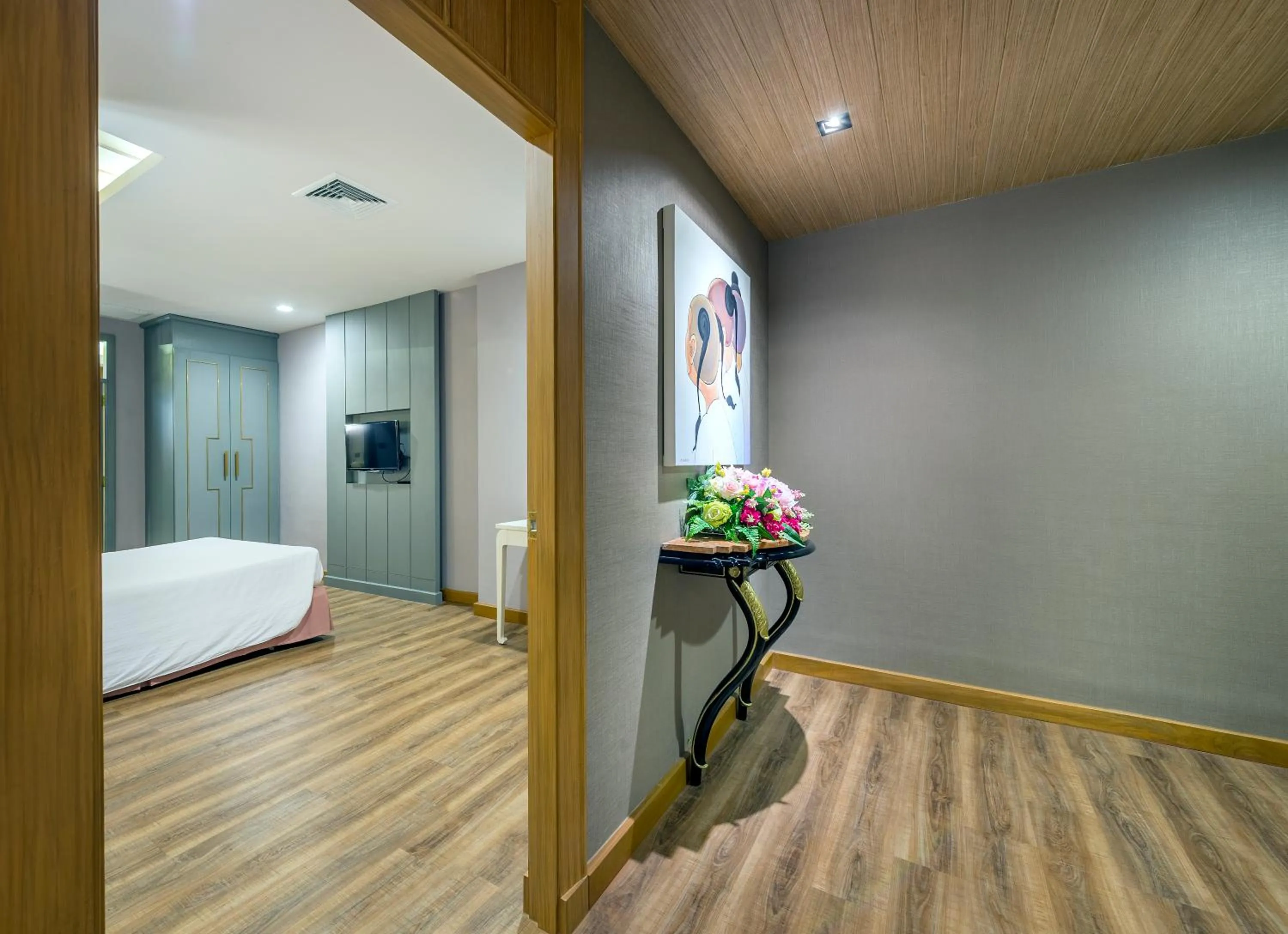 Living room, Bed in Royal Rattanakosin Hotel - Near Grand Palace & Khaosan Road