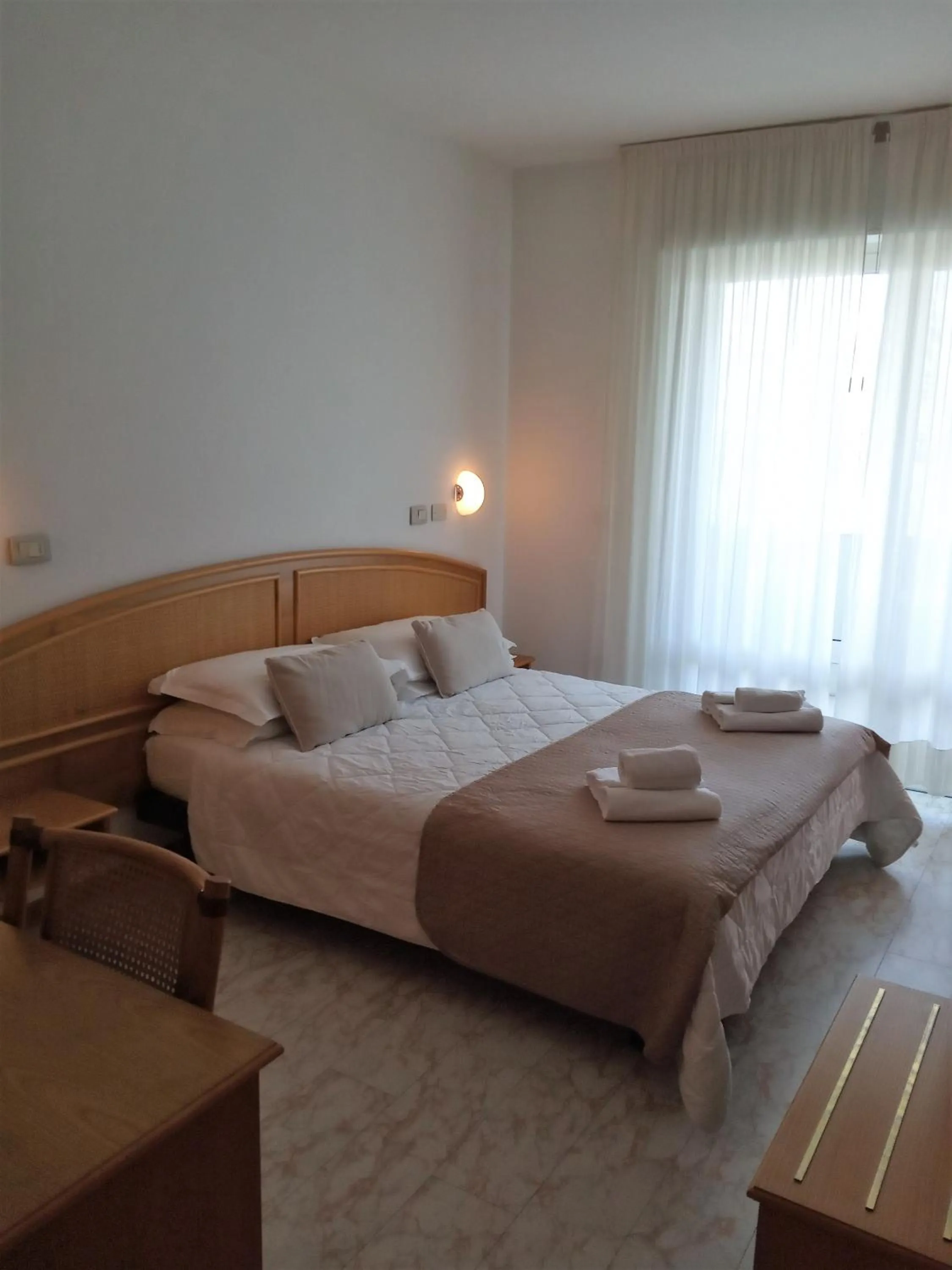 Bedroom in Hotel Capri