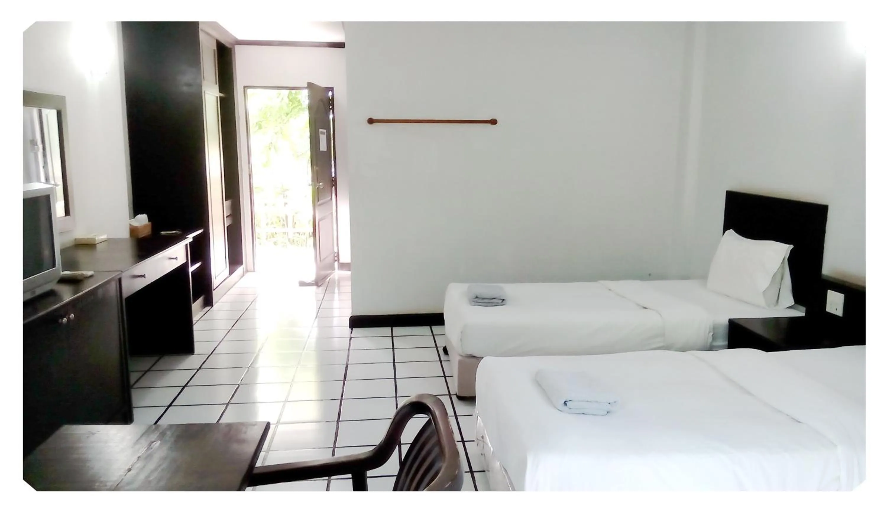 Bed in Thong Paeka Hotel