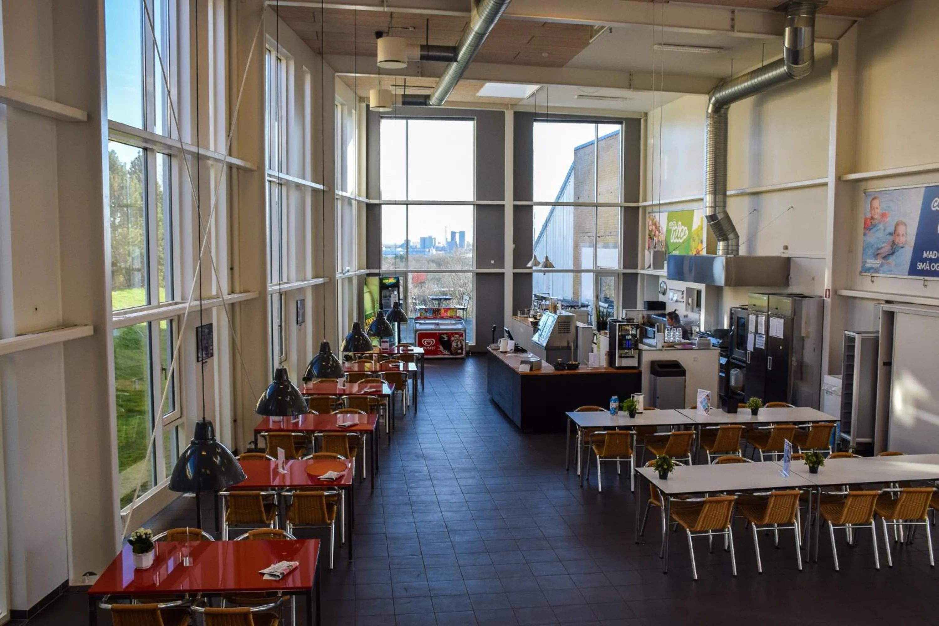 Restaurant/places to eat in Danhostel Nørresundby Skansen