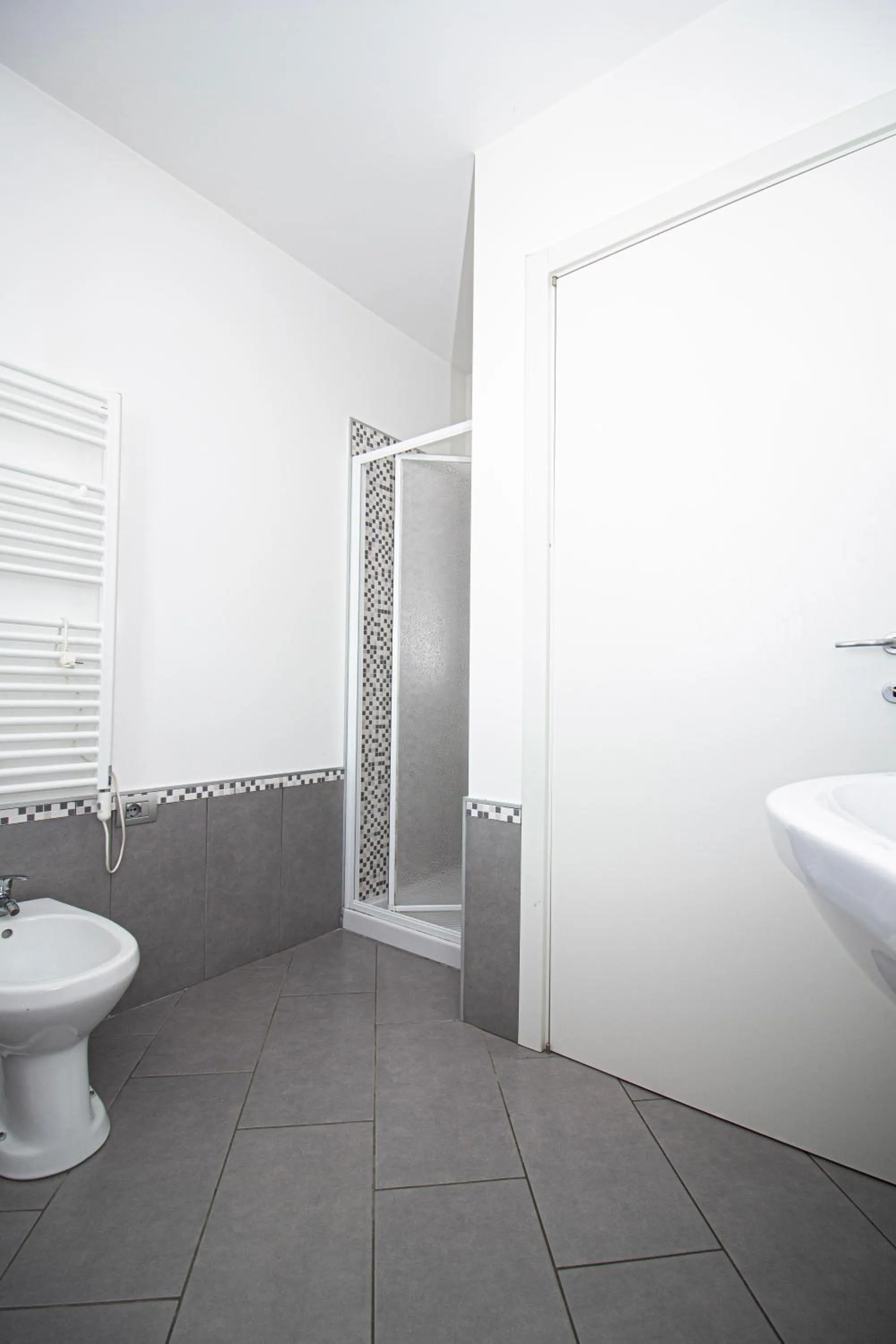 Shower in The Residence Galliate