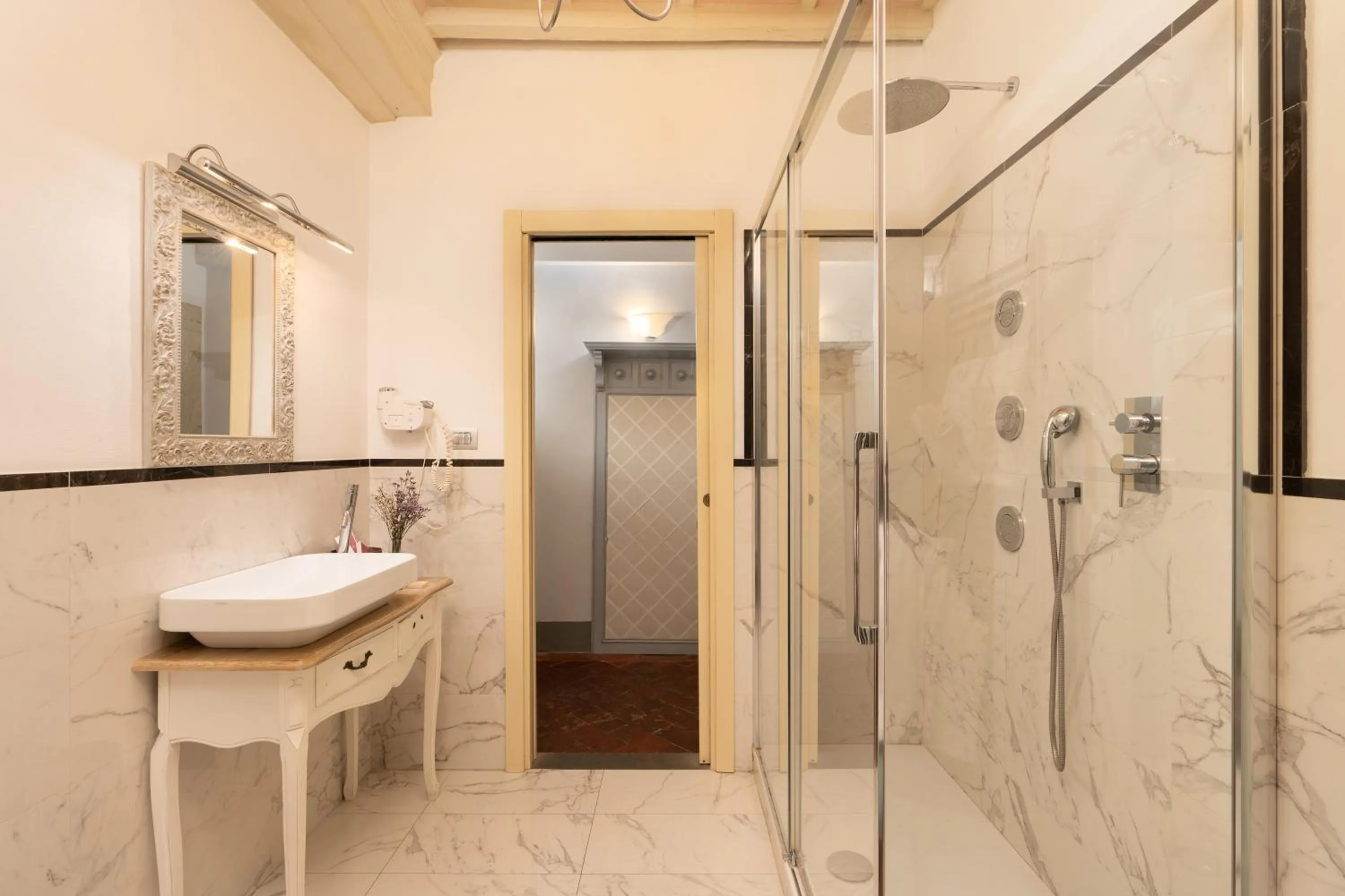 Piazza Pitti Palace - Residenza d'Epoca