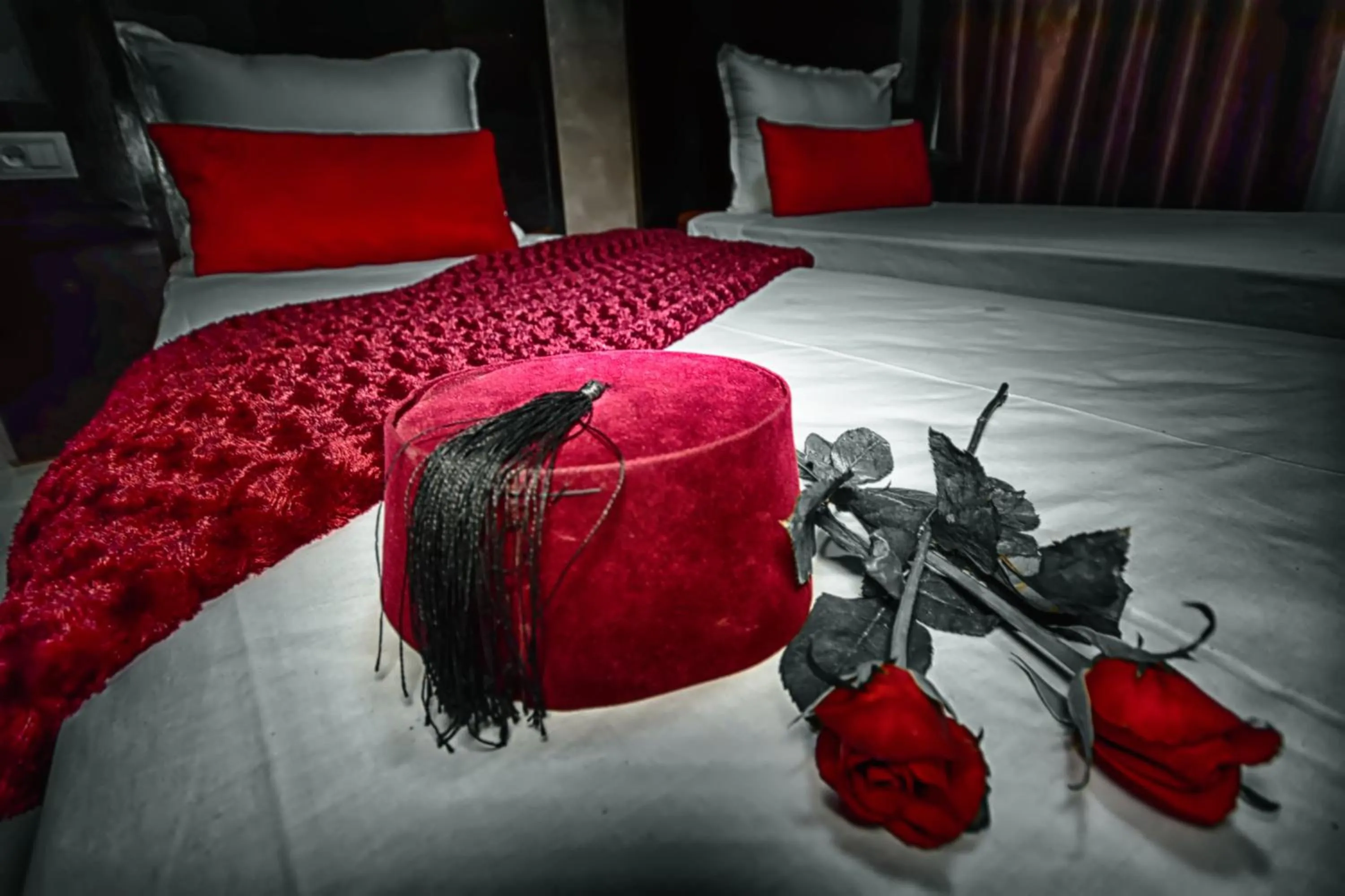 Staff, Bed in Hotel Vents Des Iles