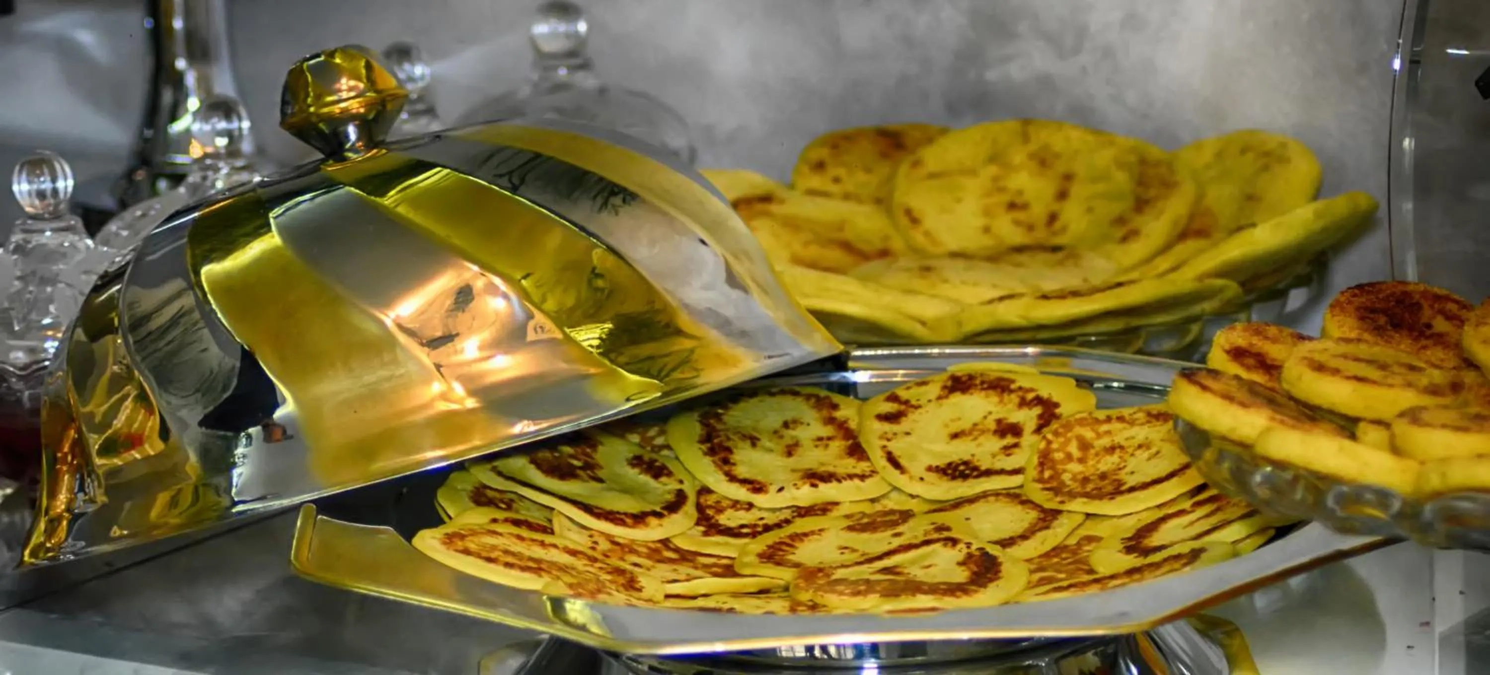 Breakfast in Hotel Vents Des Iles