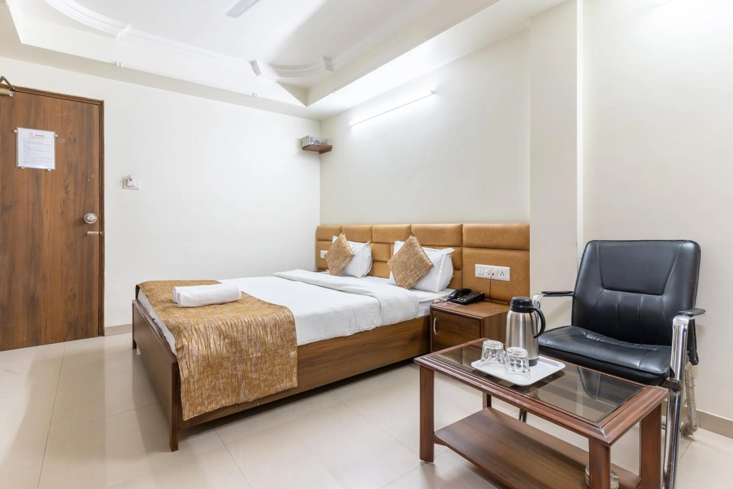 Bed in Hotel Sanmati