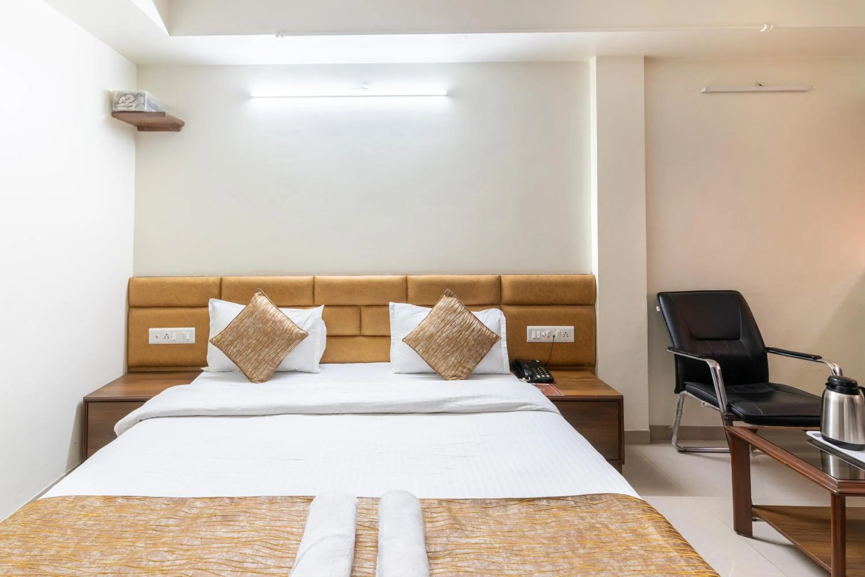 Photo of the whole room, Bed in Hotel Sanmati