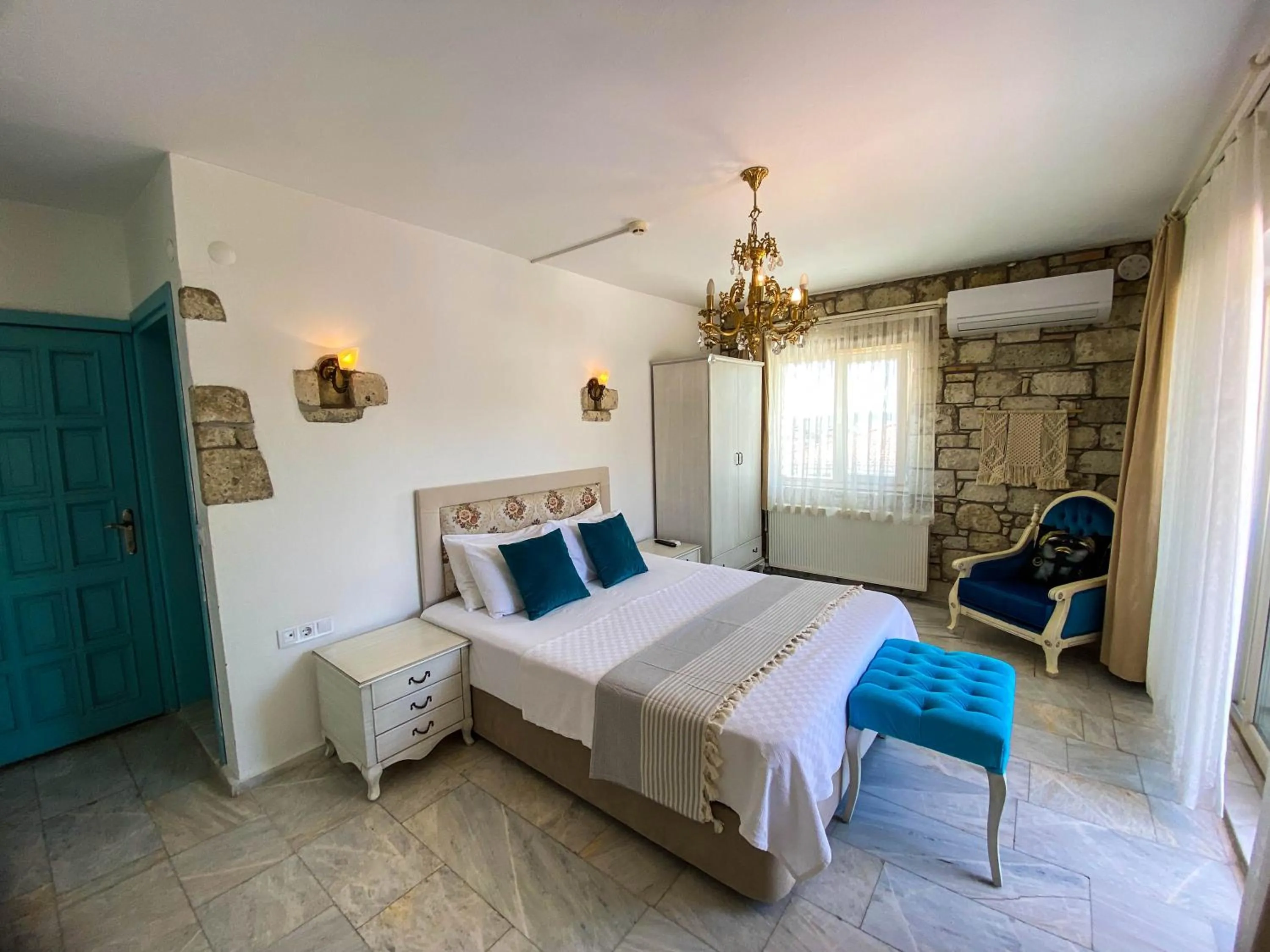 Alacati Sardunya Hotel