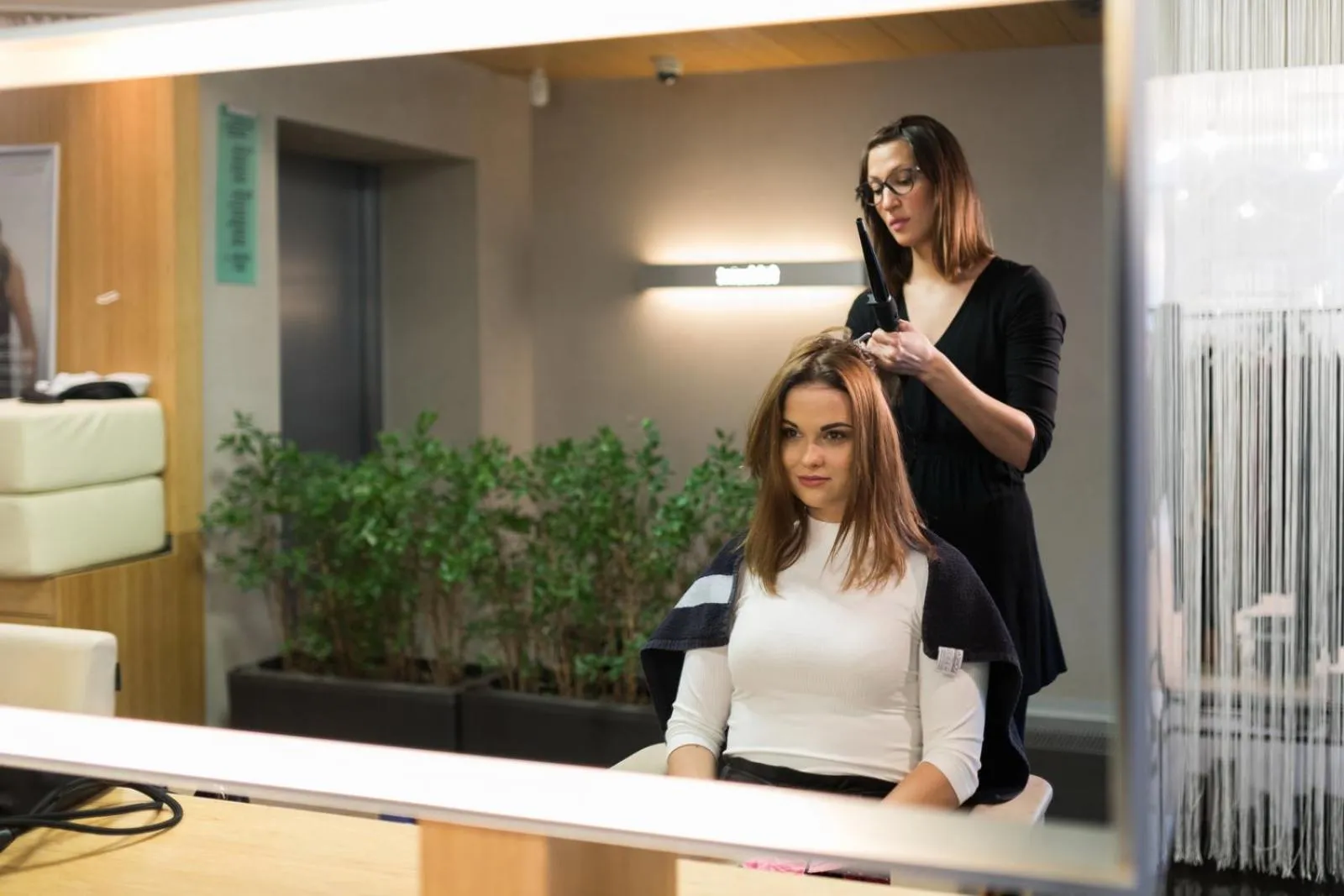 Area and facilities in Hotel Zena Beauty & Shopping Center