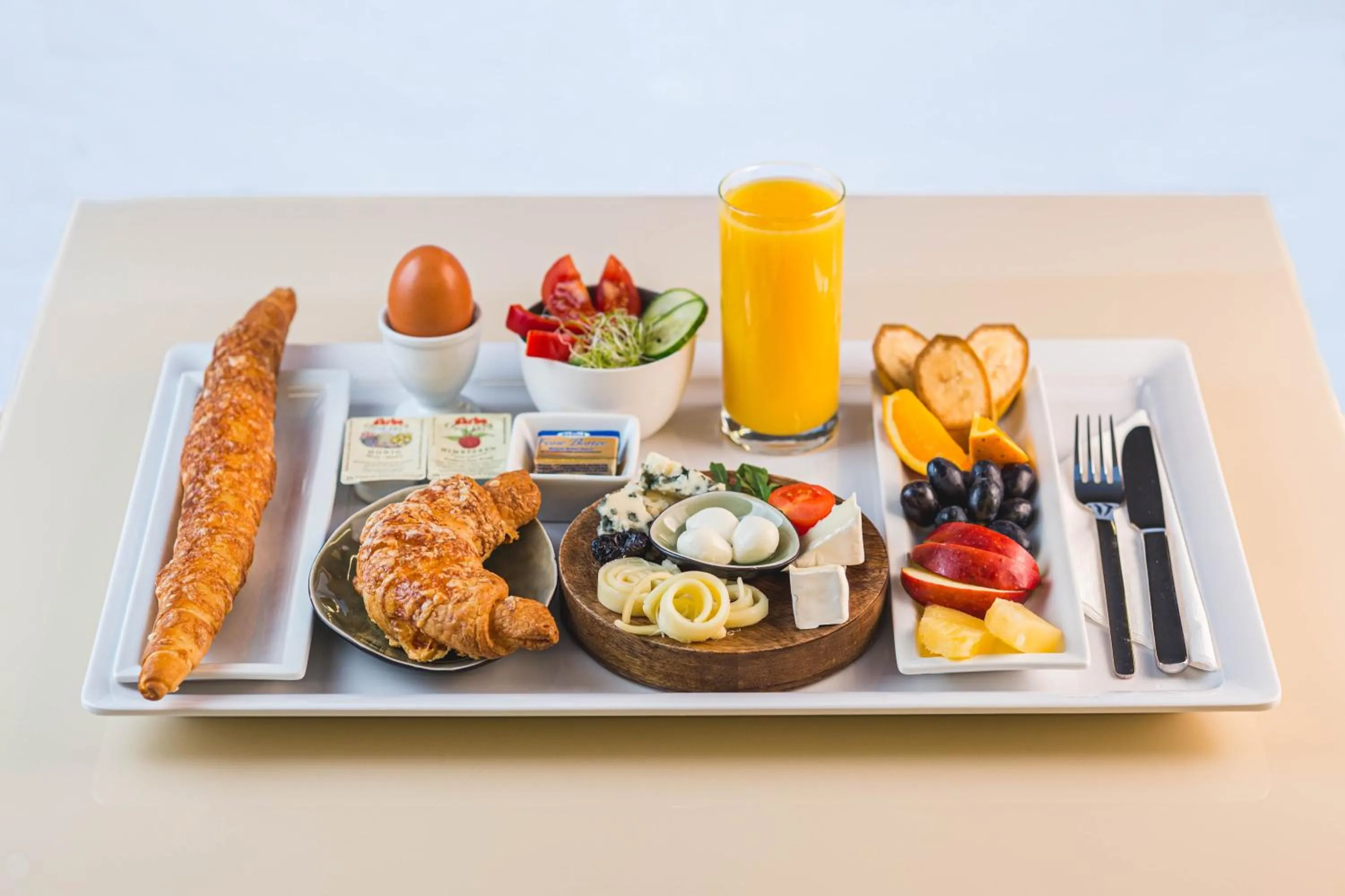 Breakfast in Hotel Zena Beauty & Shopping Center