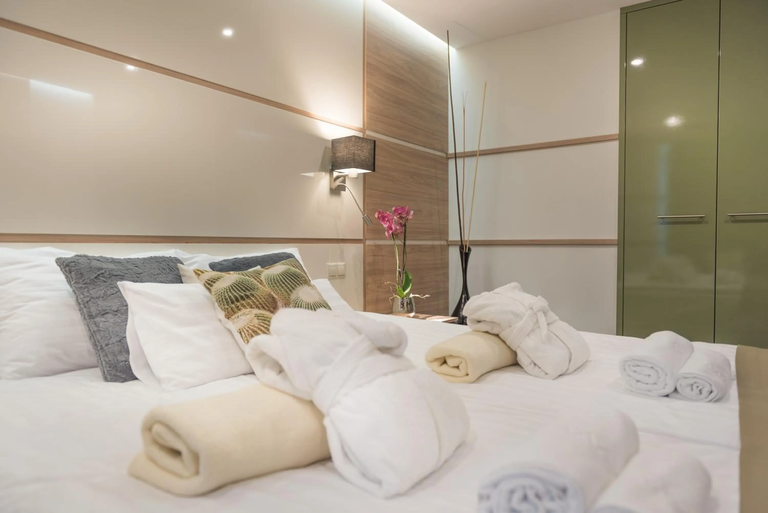 Bed in Hotel Zena Beauty & Shopping Center