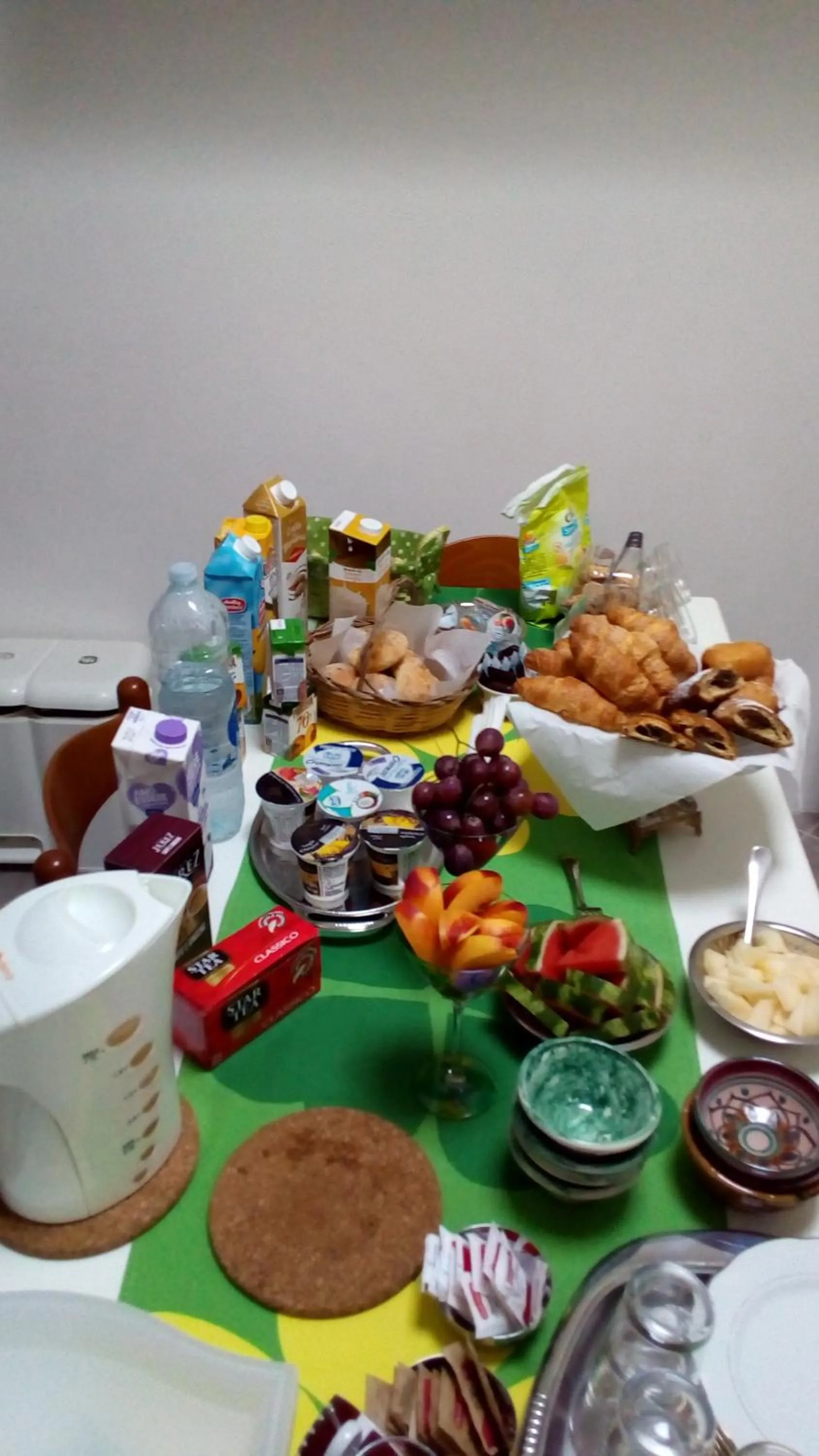 Buffet breakfast in Elianthos B&B