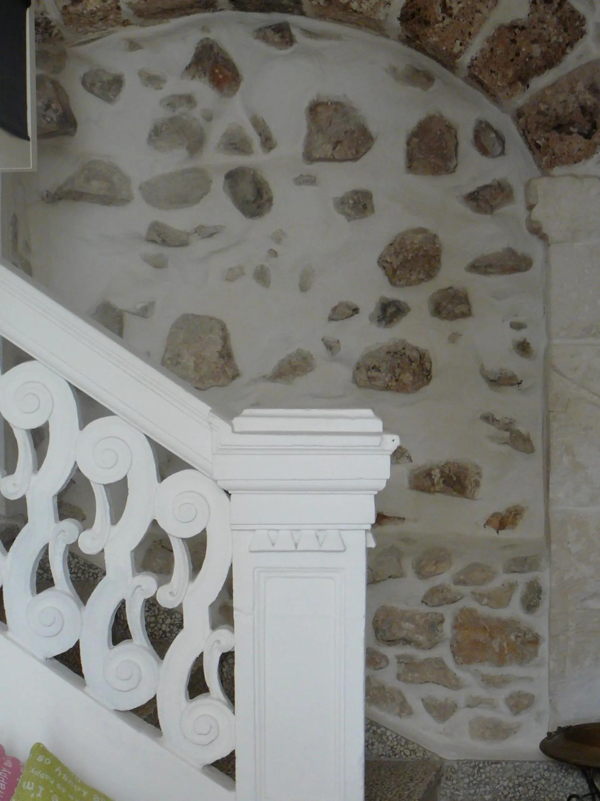 Decorative detail in Elianthos B&B