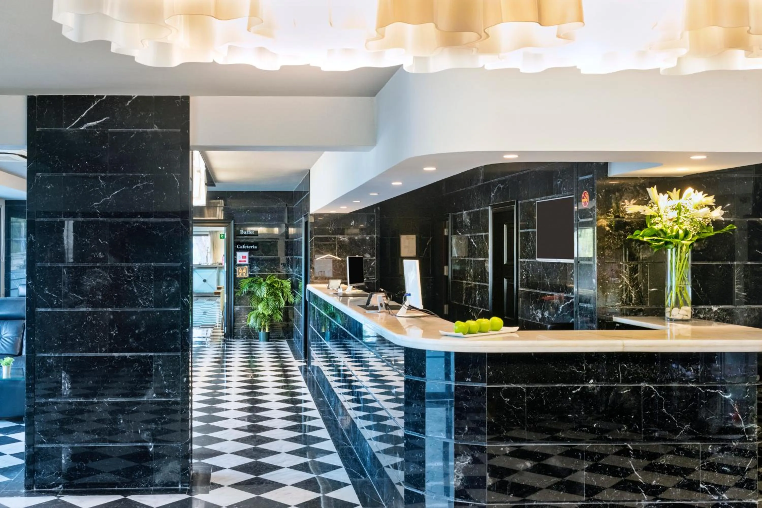 Lobby or reception in Salles Hotel Aeroport de Girona