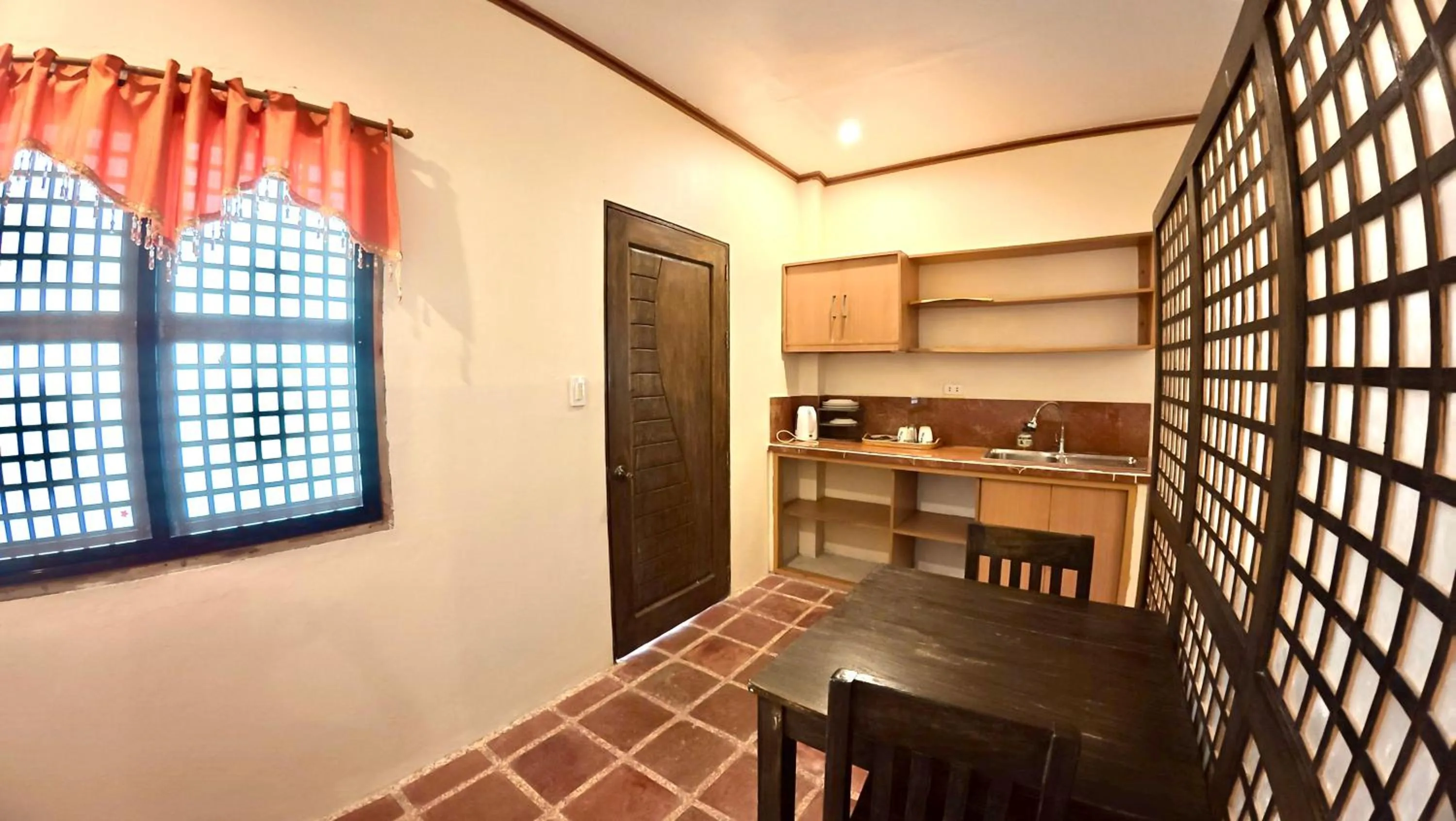 Kitchen or kitchenette in The Lighthouse Resort