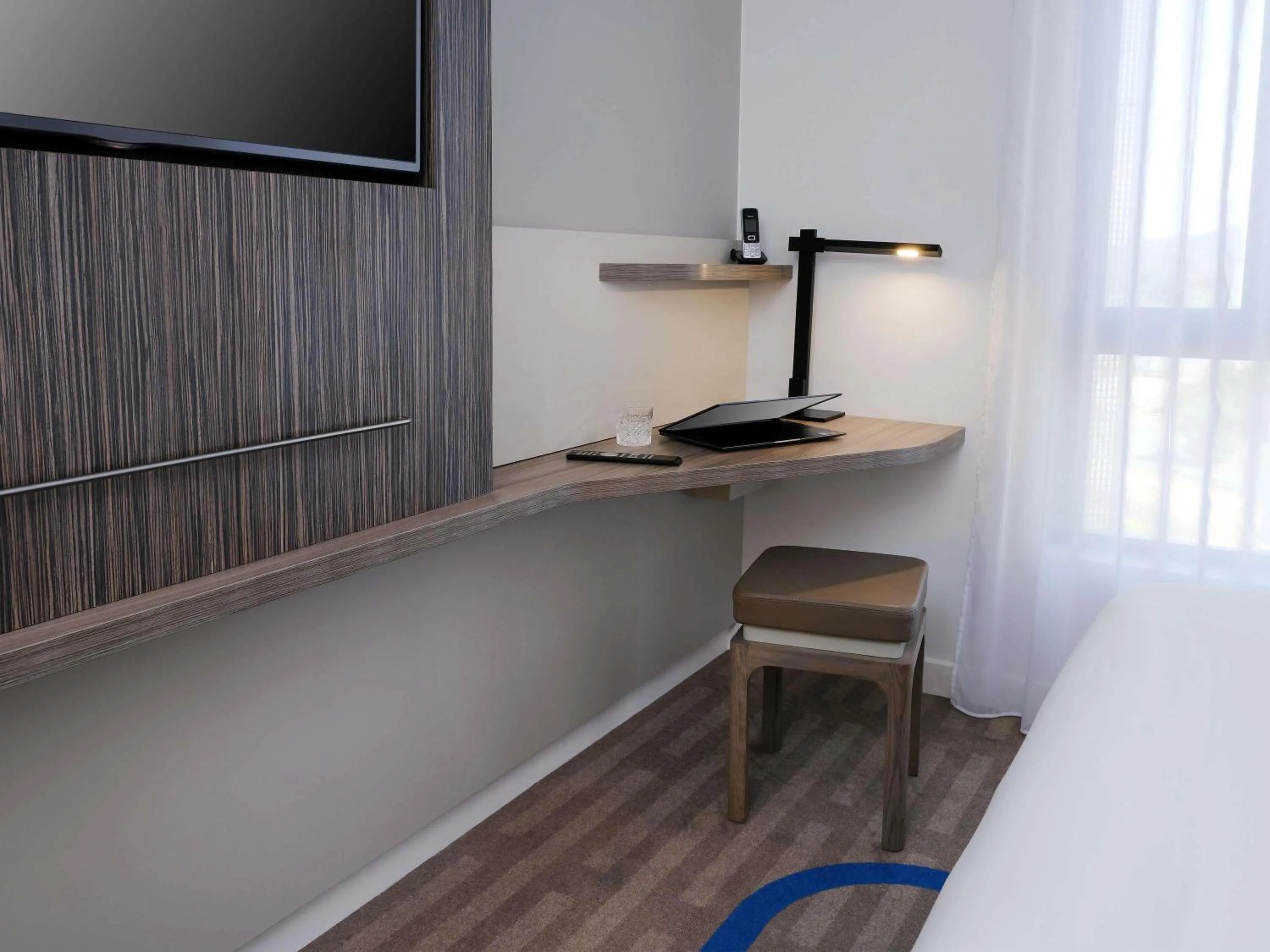 Bedroom, Bed in Mercure Toulouse Sud