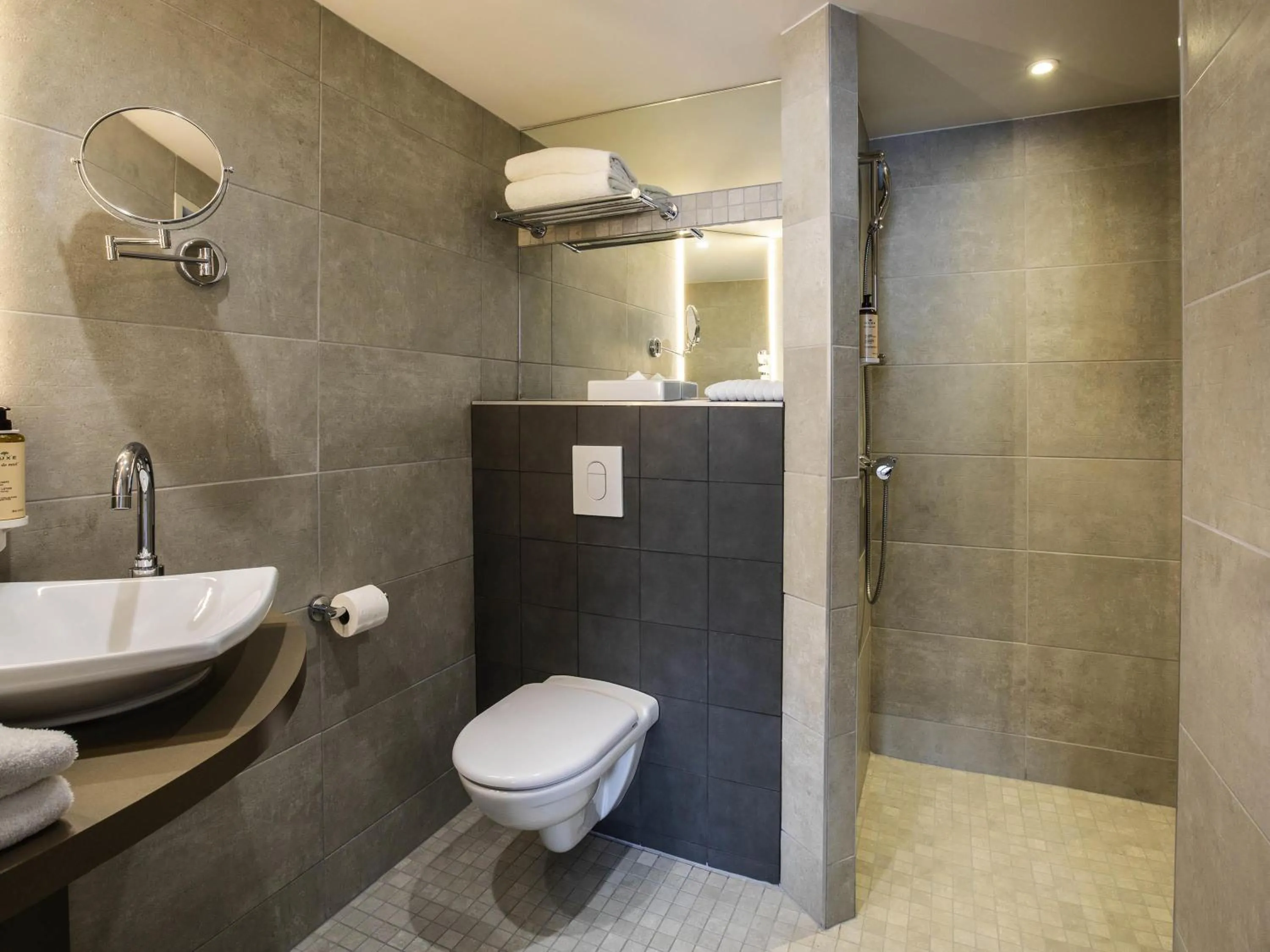 Bedroom in Mercure Belfort Centre