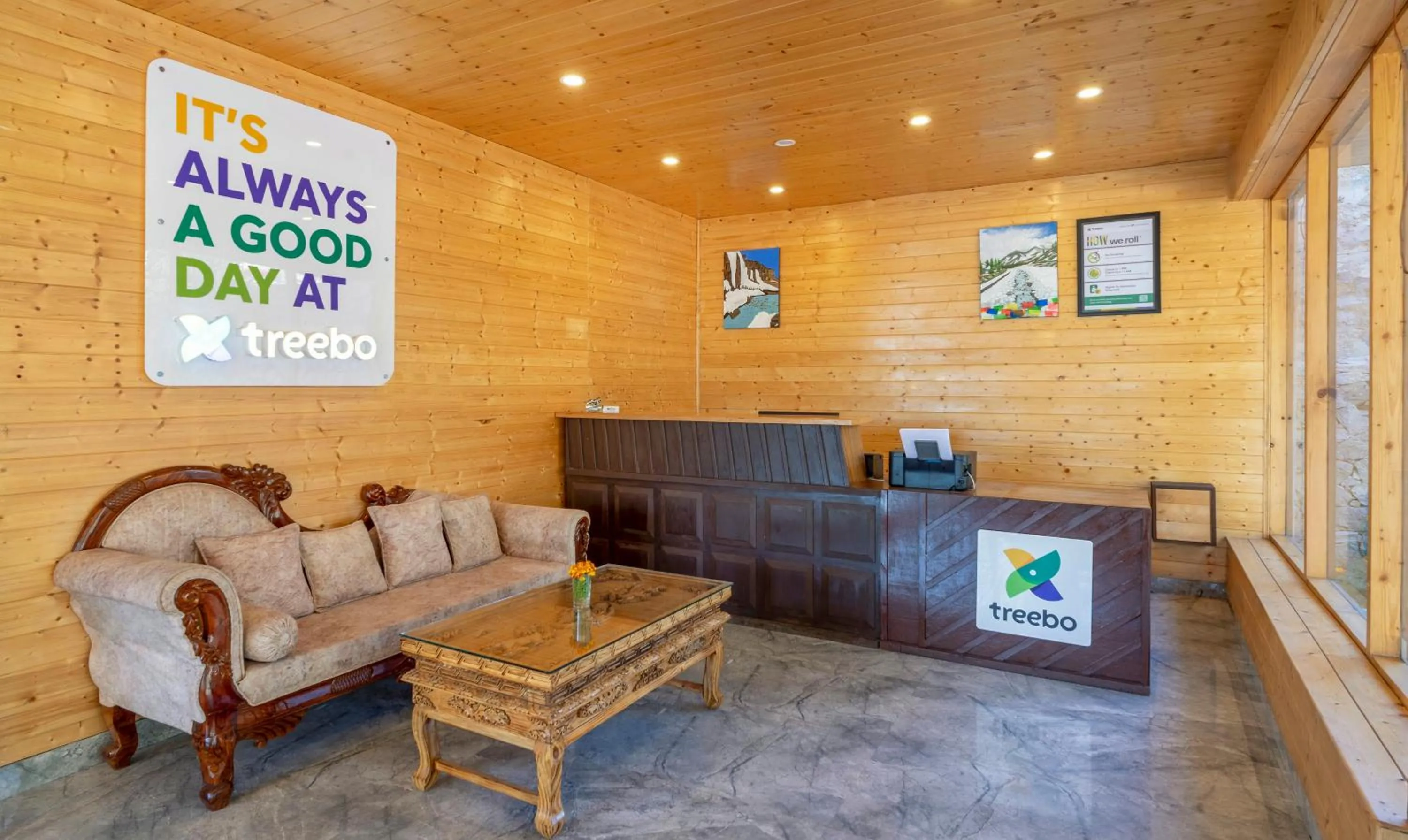 Lobby or reception in Treebo M R Villa