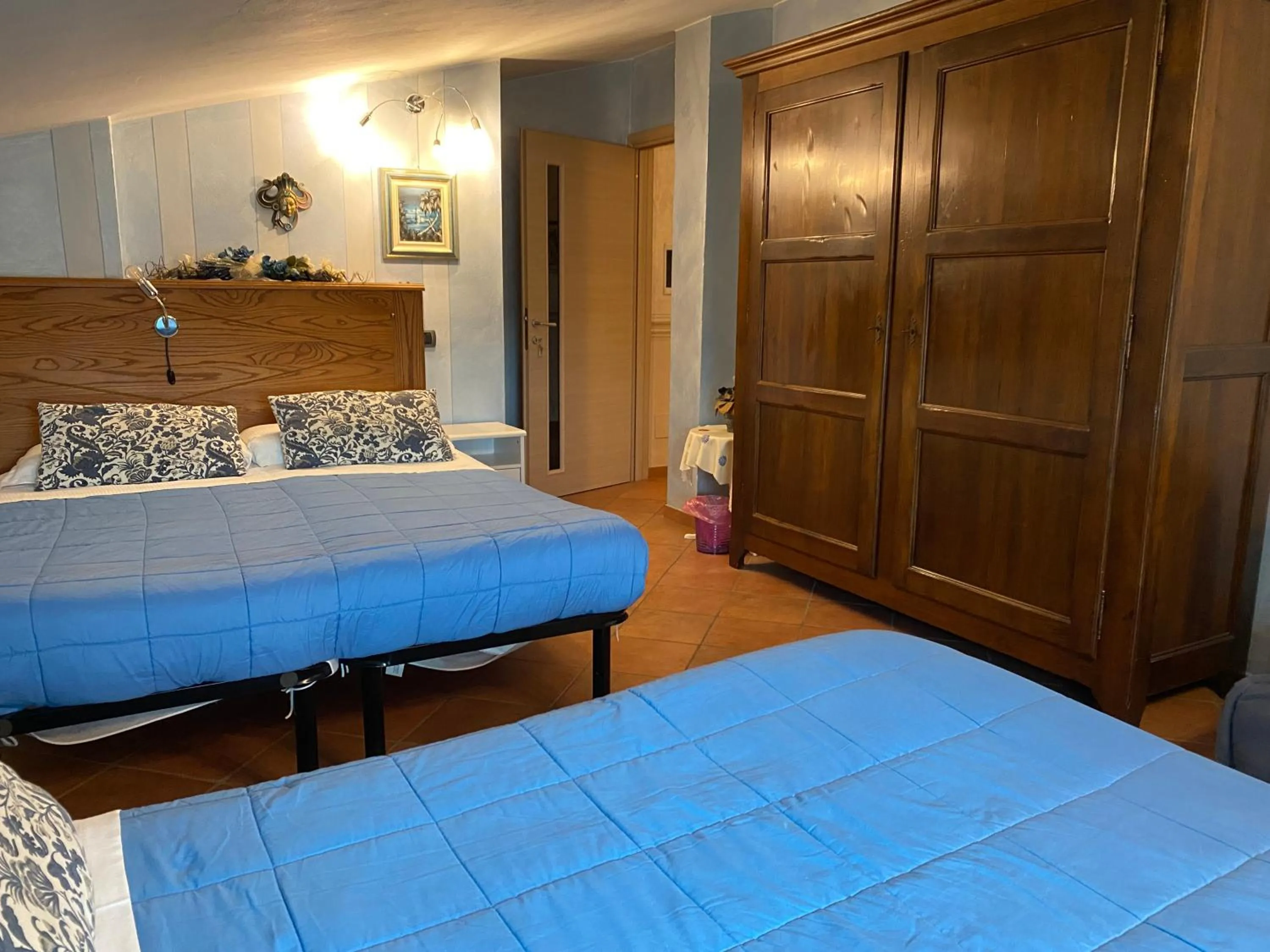 Family Room - single occupancy in B&B Torre in Langa