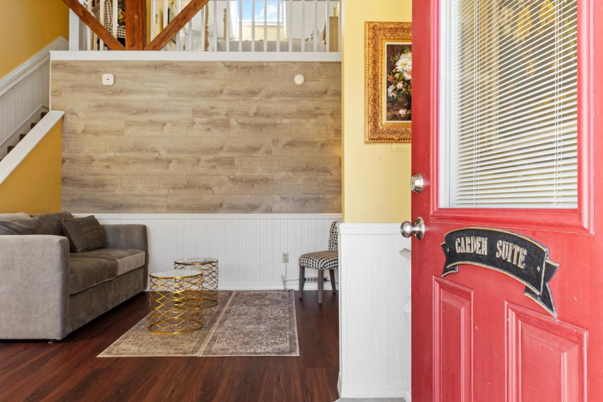 Facade/entrance in Hartstone Inn