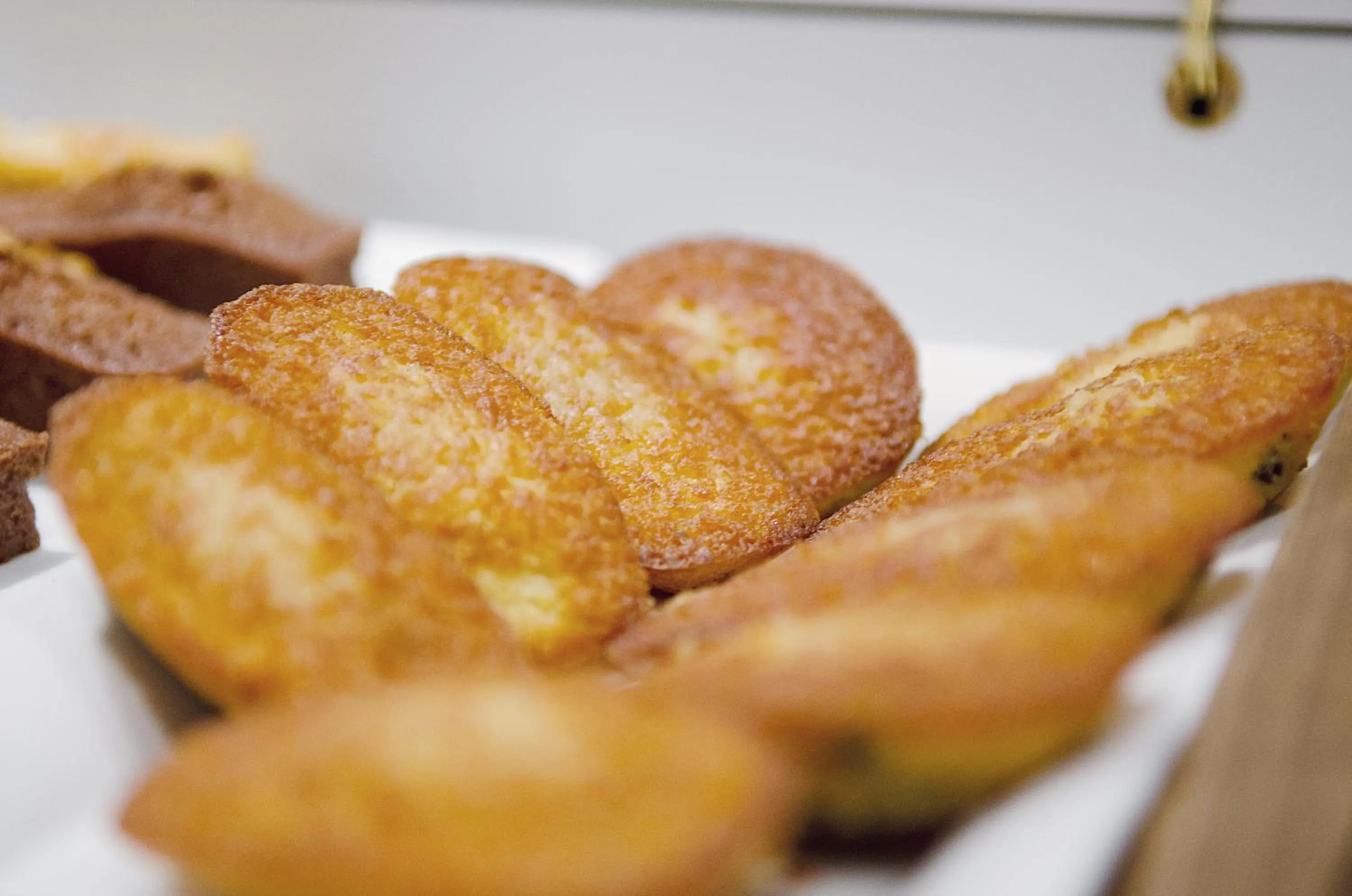 Buffet breakfast in Hôtel In Situ