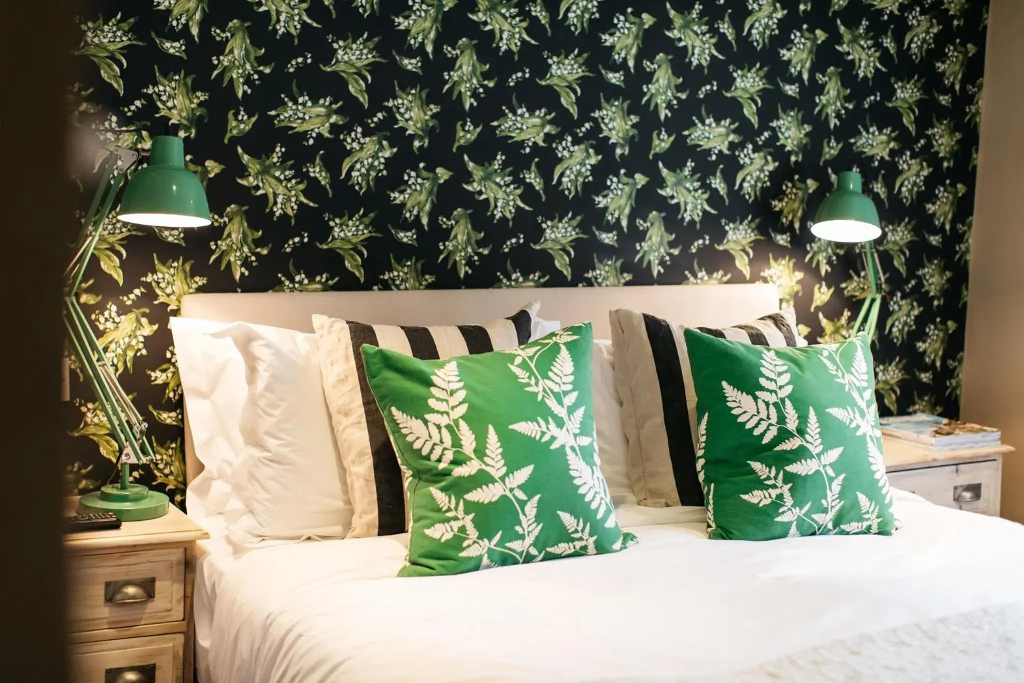 Small Double Room in The Bull Small Double Room in The Bull