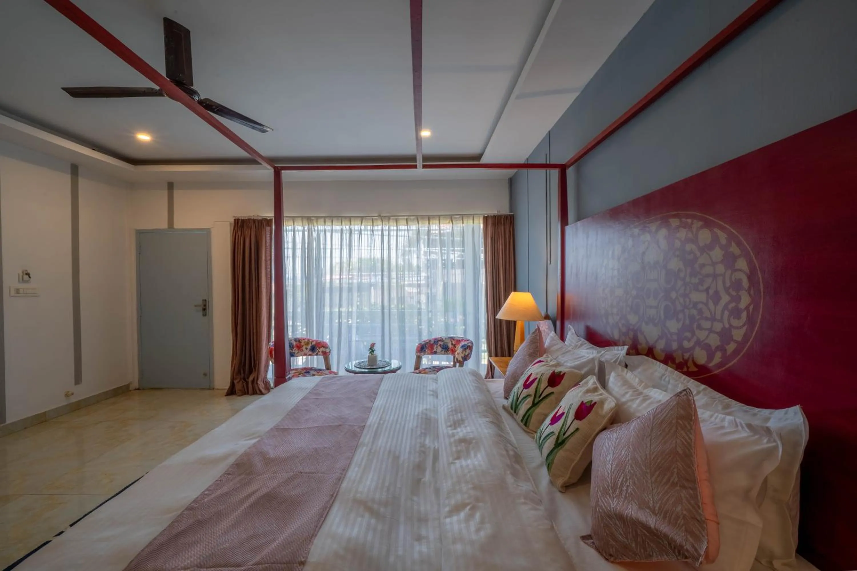 Bed in Perfectstayz Koko Maya 5 mins walk to beach