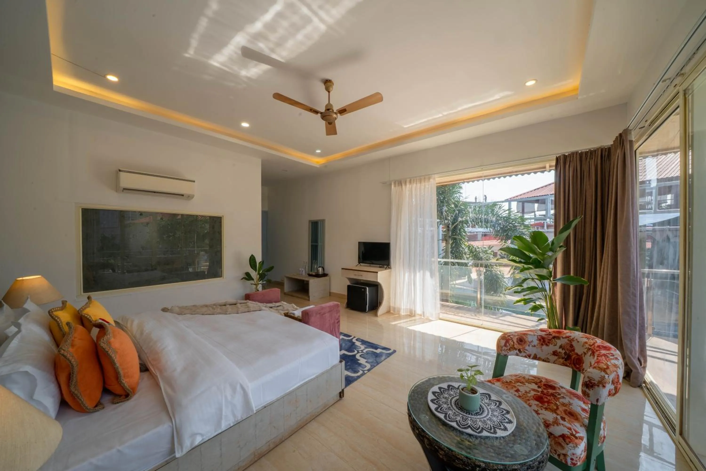 Bed in Perfectstayz Koko Maya 5 mins walk to beach