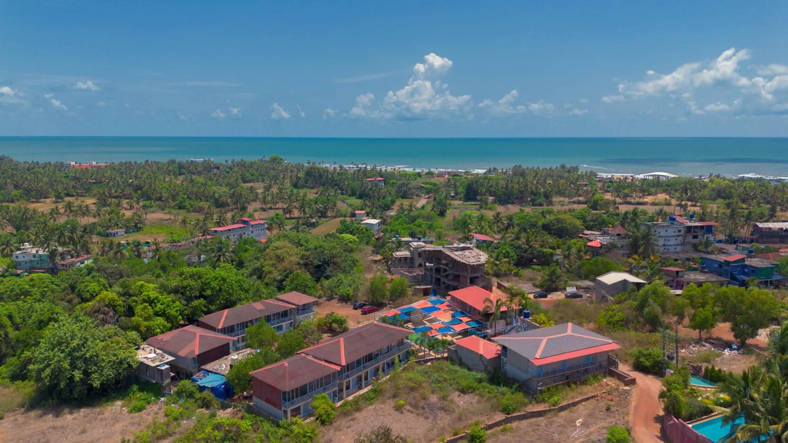 Property building in Perfectstayz Koko Maya 5 mins walk to beach