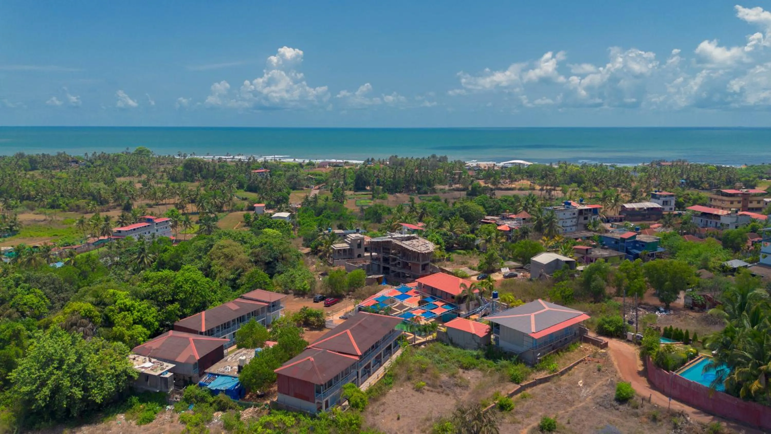 Property building in Perfectstayz Koko Maya 5 mins walk to beach