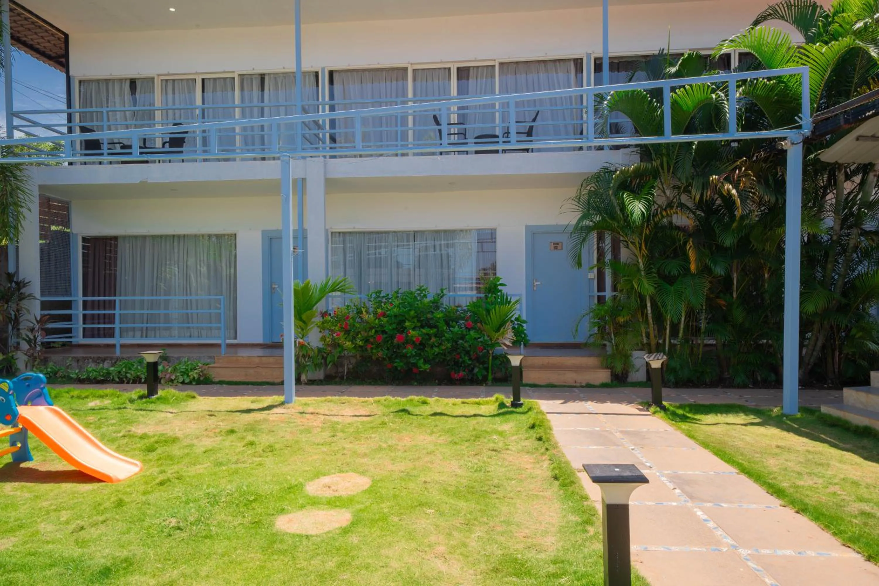 Garden in Perfectstayz Koko Maya 5 mins walk to beach