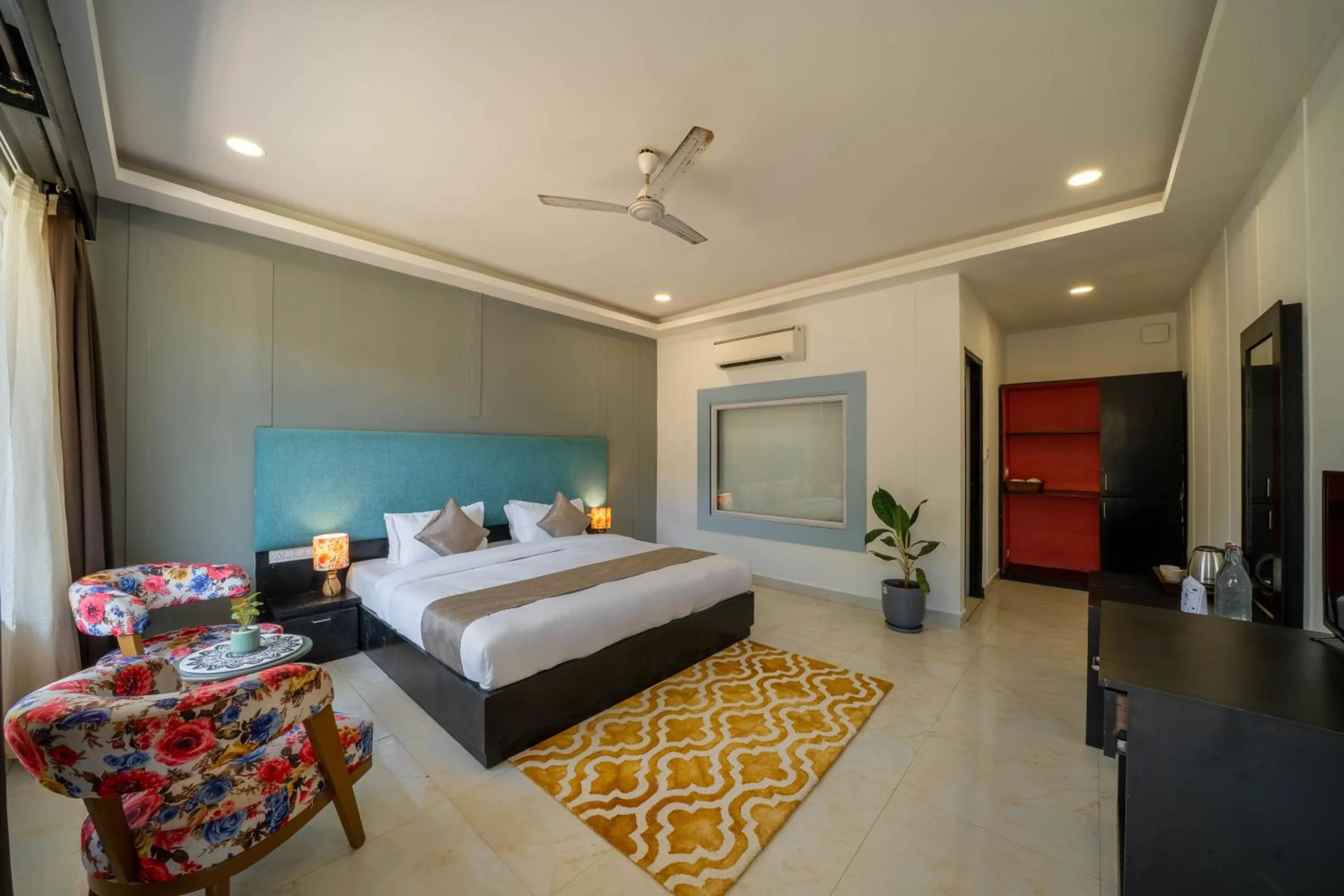 Bed in Perfectstayz Koko Maya 5 mins walk to beach