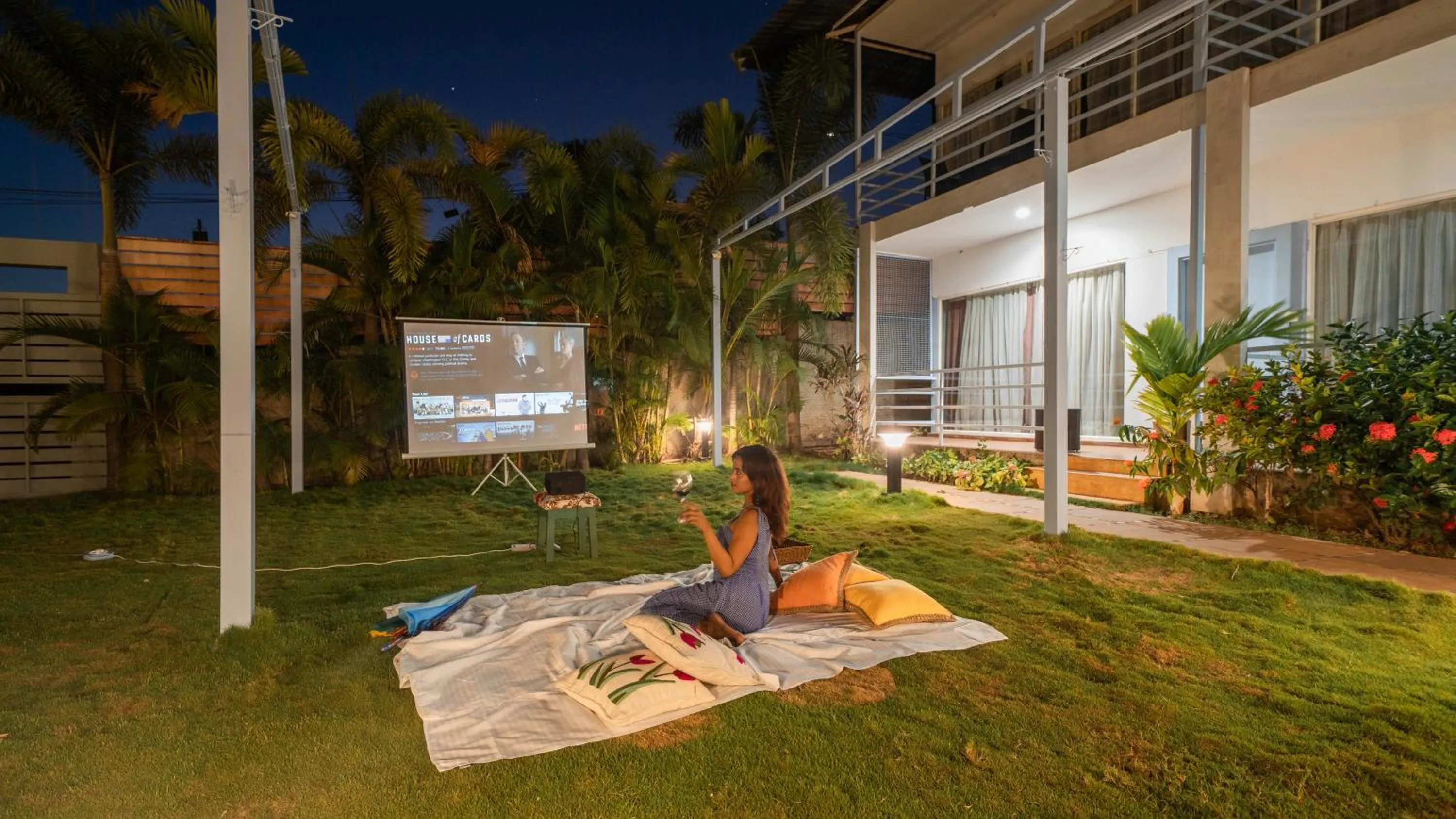 TV and multimedia in Perfectstayz Koko Maya 5 mins walk to beach