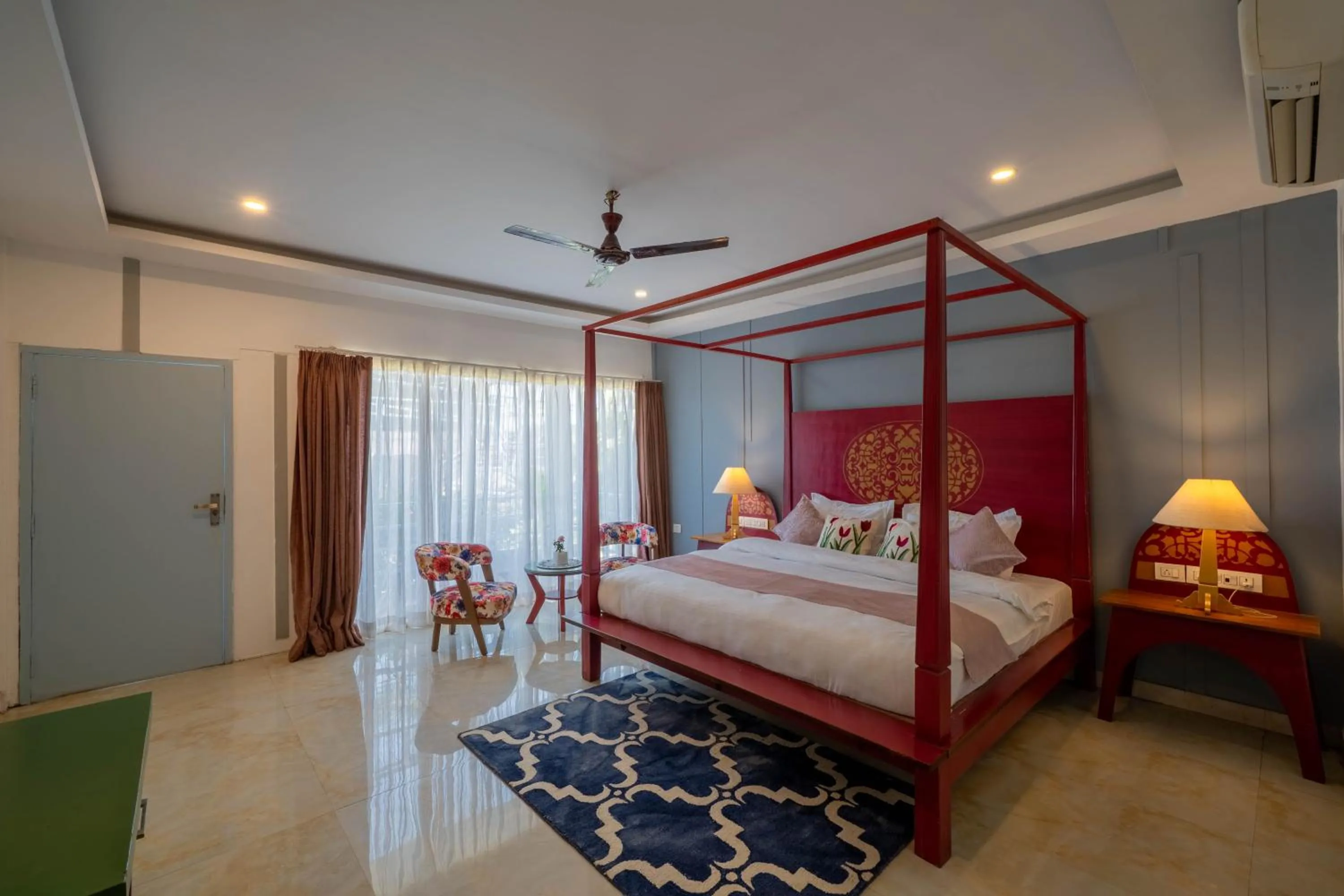Bed in Perfectstayz Koko Maya 5 mins walk to beach