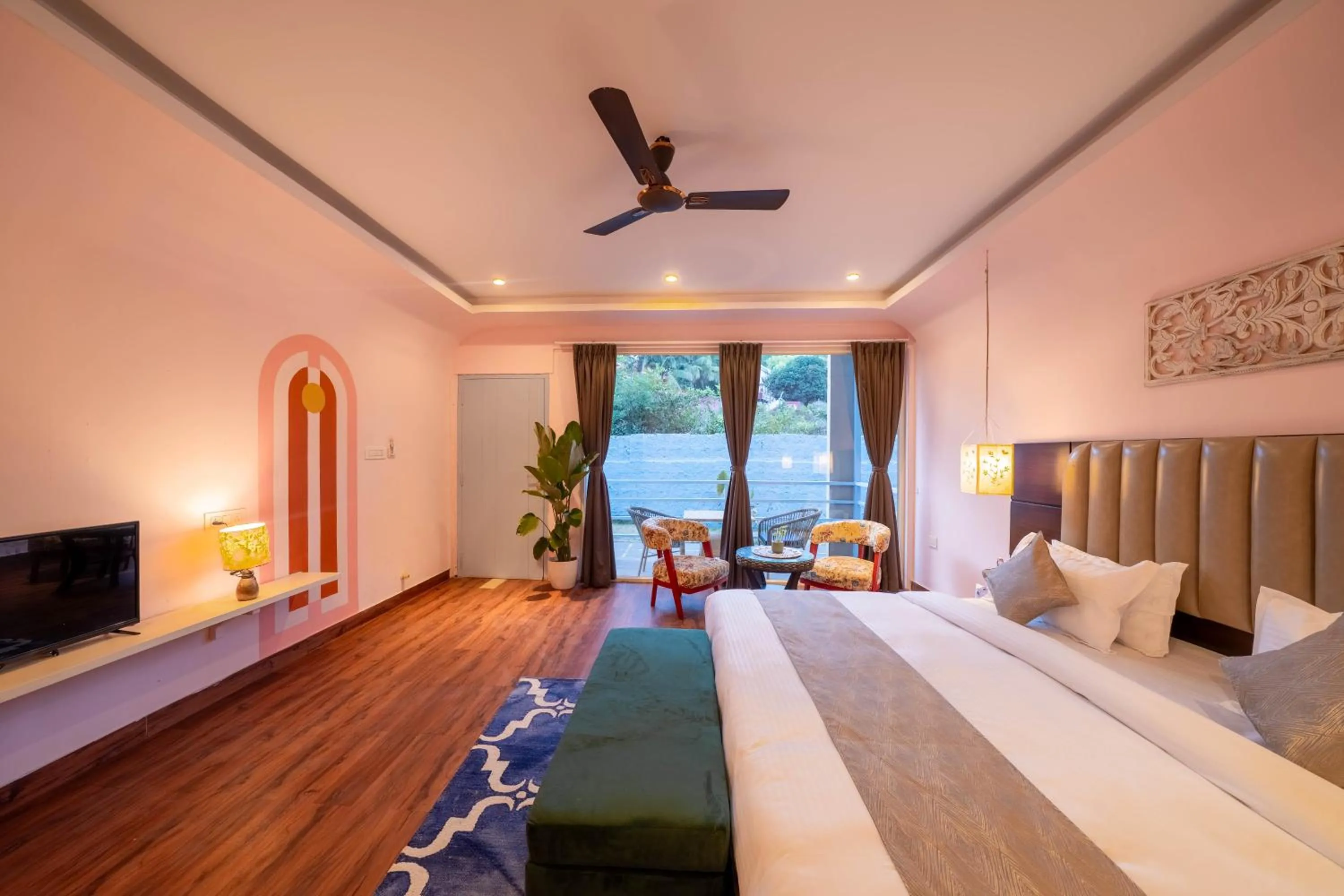 Bed in Perfectstayz Koko Maya 5 mins walk to beach