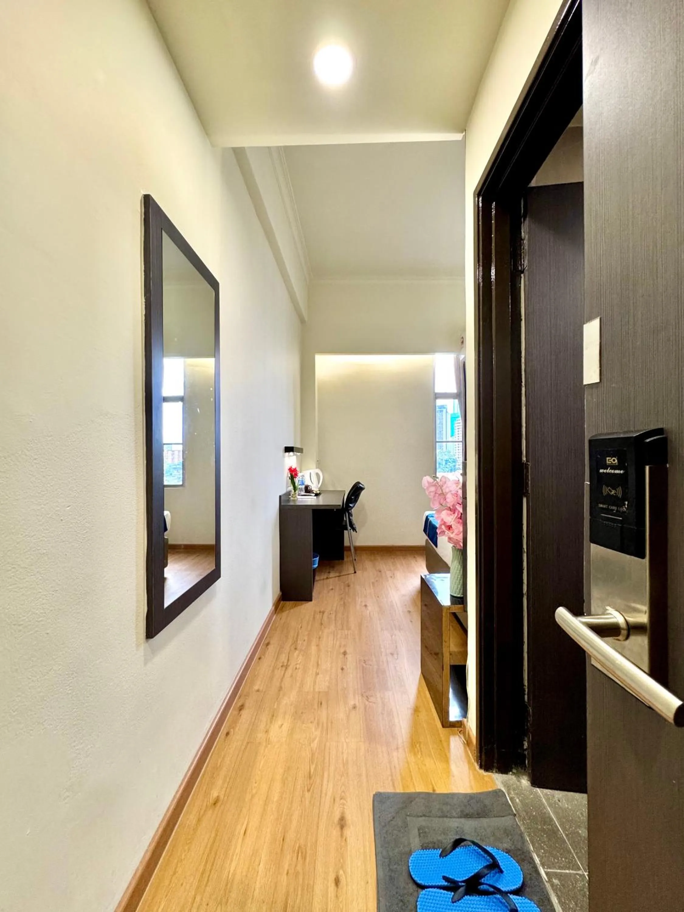 Central City Hotel at Chinatown