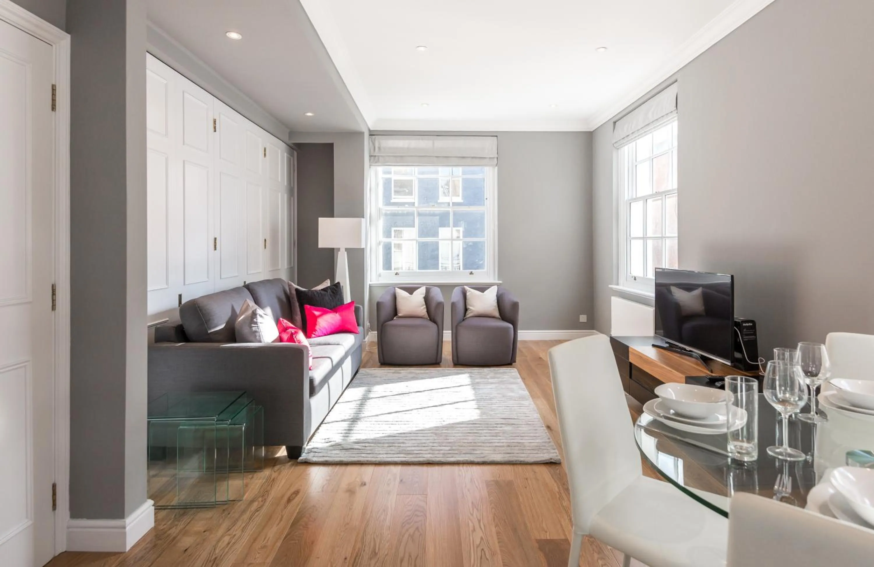 Property building, Seating Area in Mayfair private Apartments