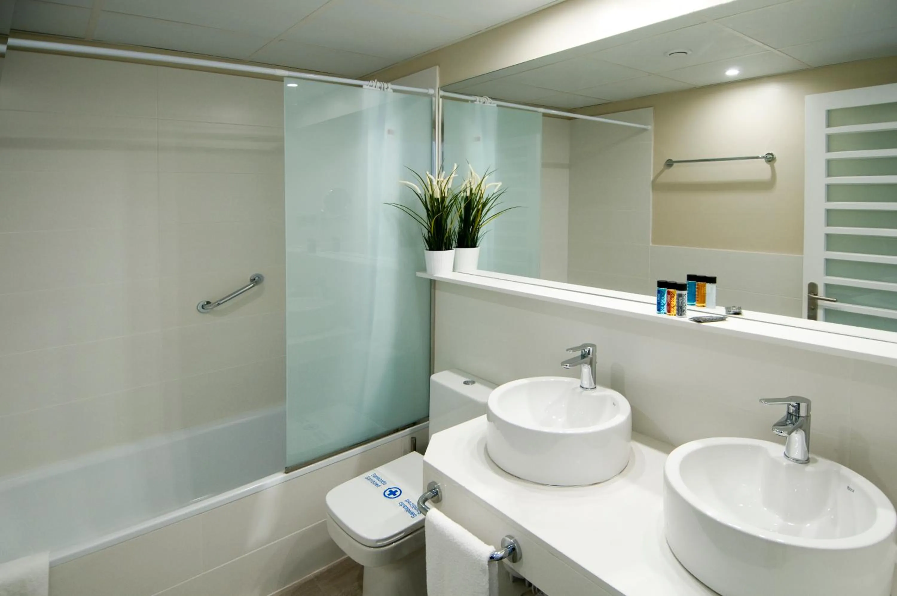 Bathroom in Serennia Exclusive Rooms