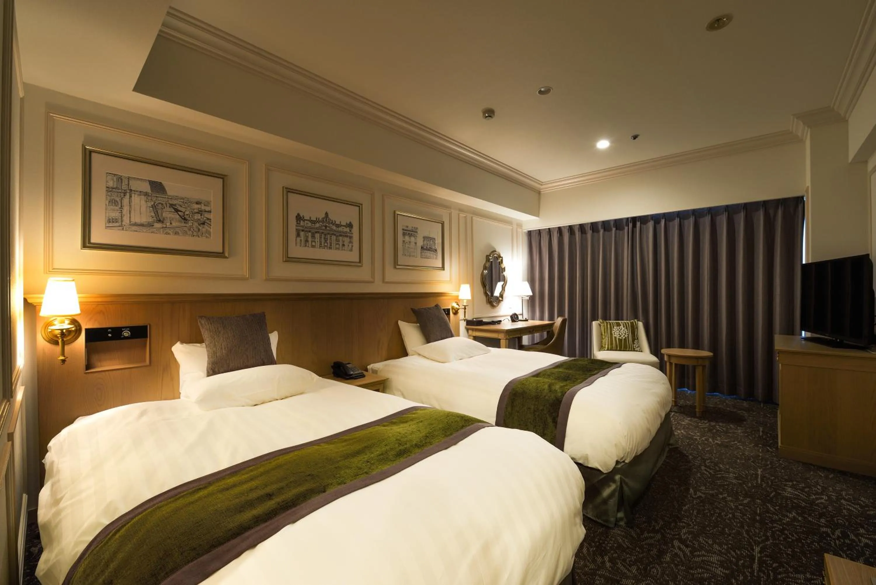 Bedroom, Bed in The Italia Ken