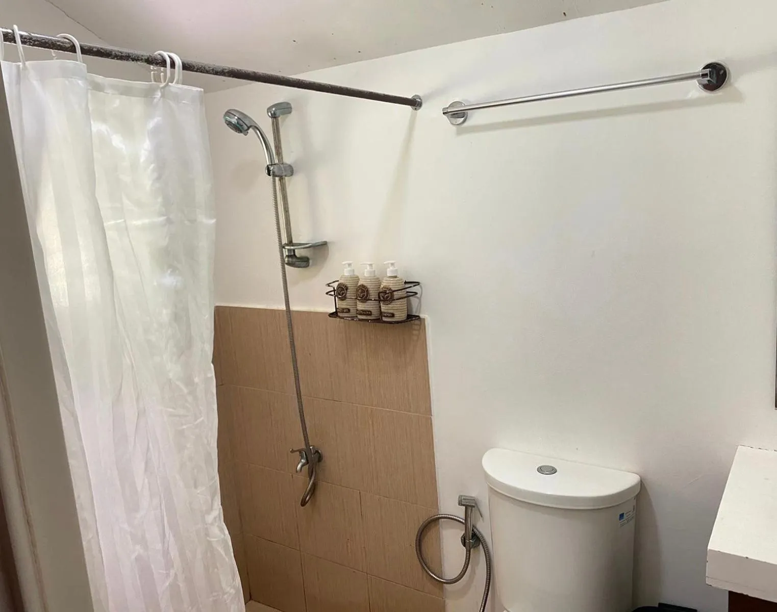 Shower in Hijo Resorts Davao