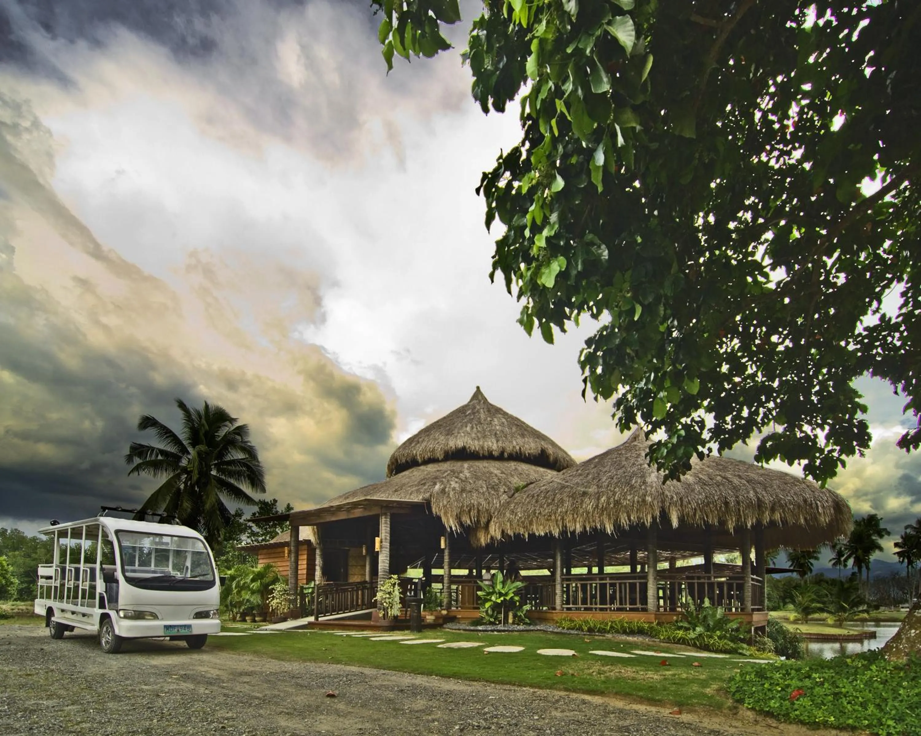 Restaurant/places to eat in Hijo Resorts Davao