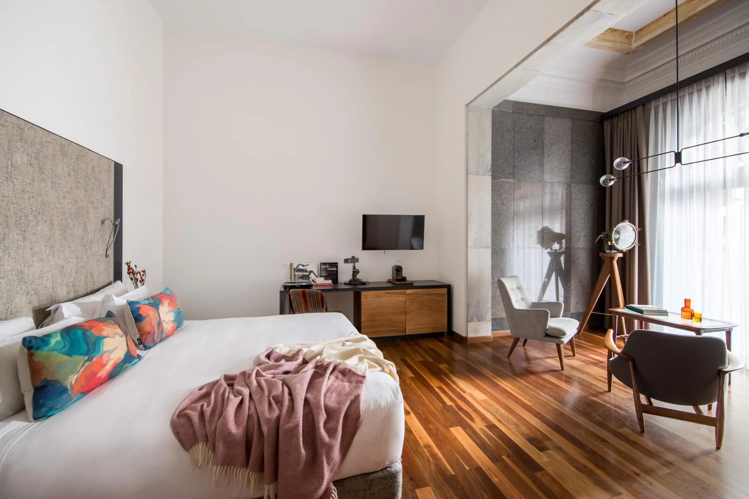 Bed in The Old Clare by Ode Hotels