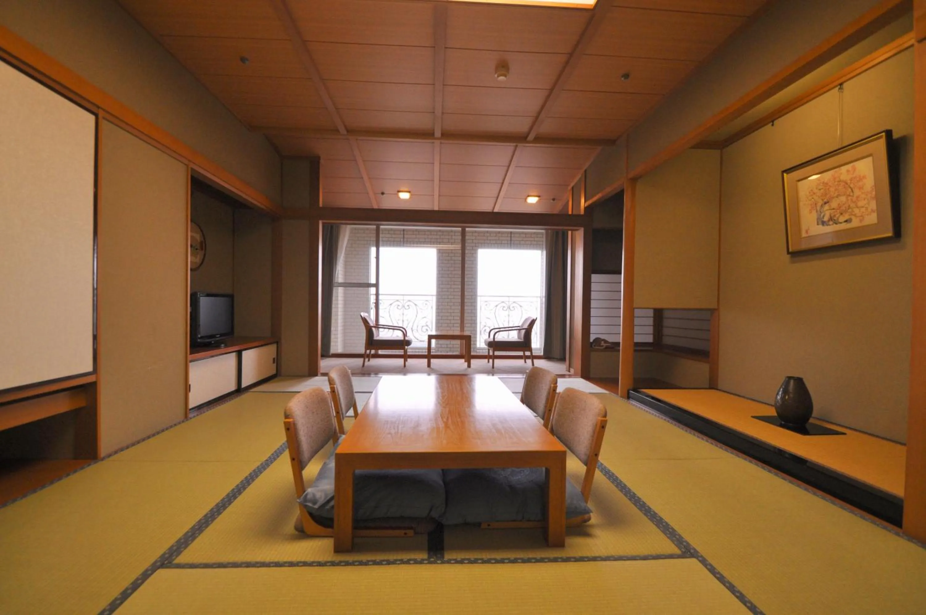 Photo of the whole room in Shizuoka Country Hamaoka Course & Hotel